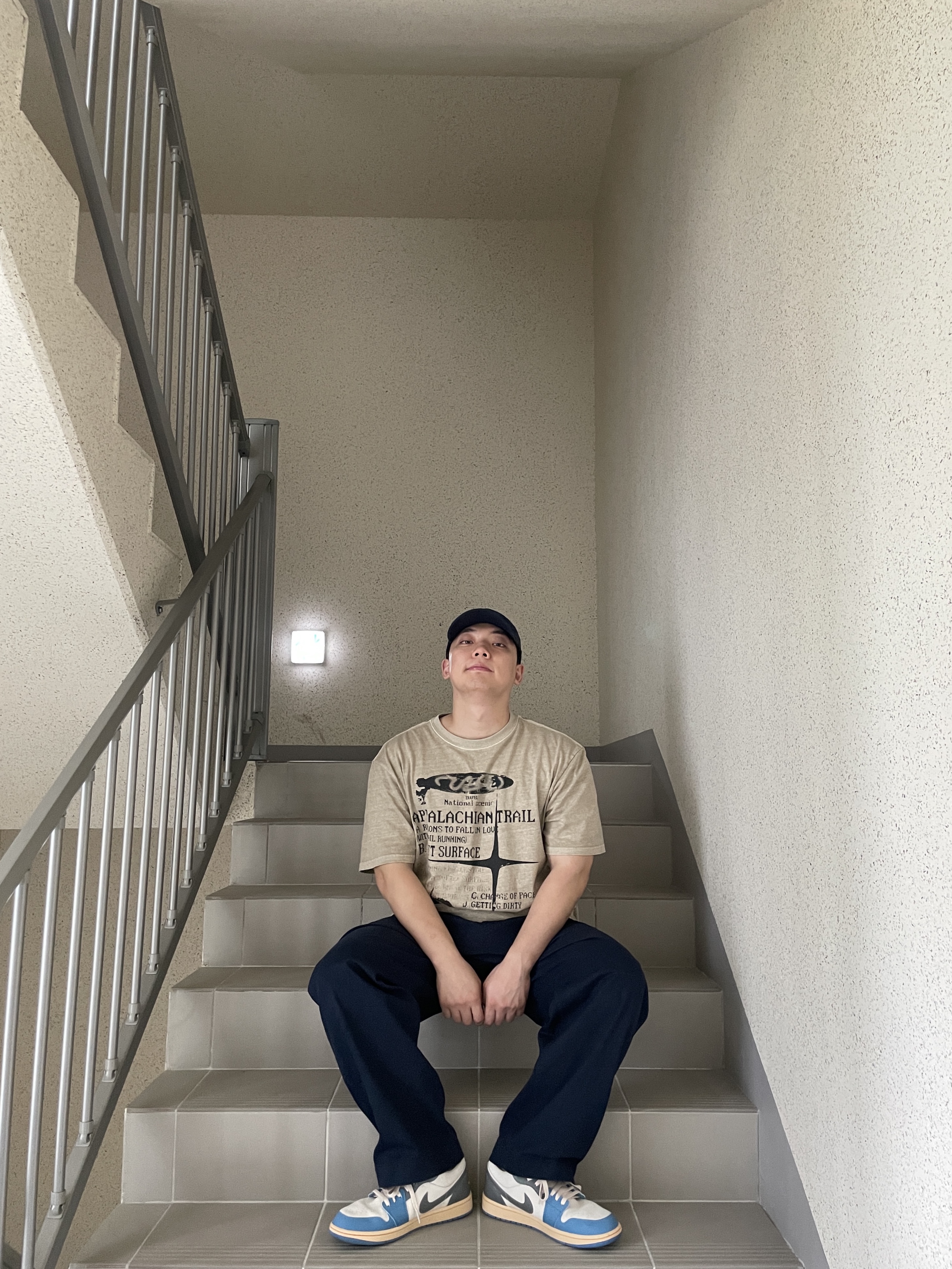 Jordan 1 Low SE Tokyo 96 착용 스타일 - 3