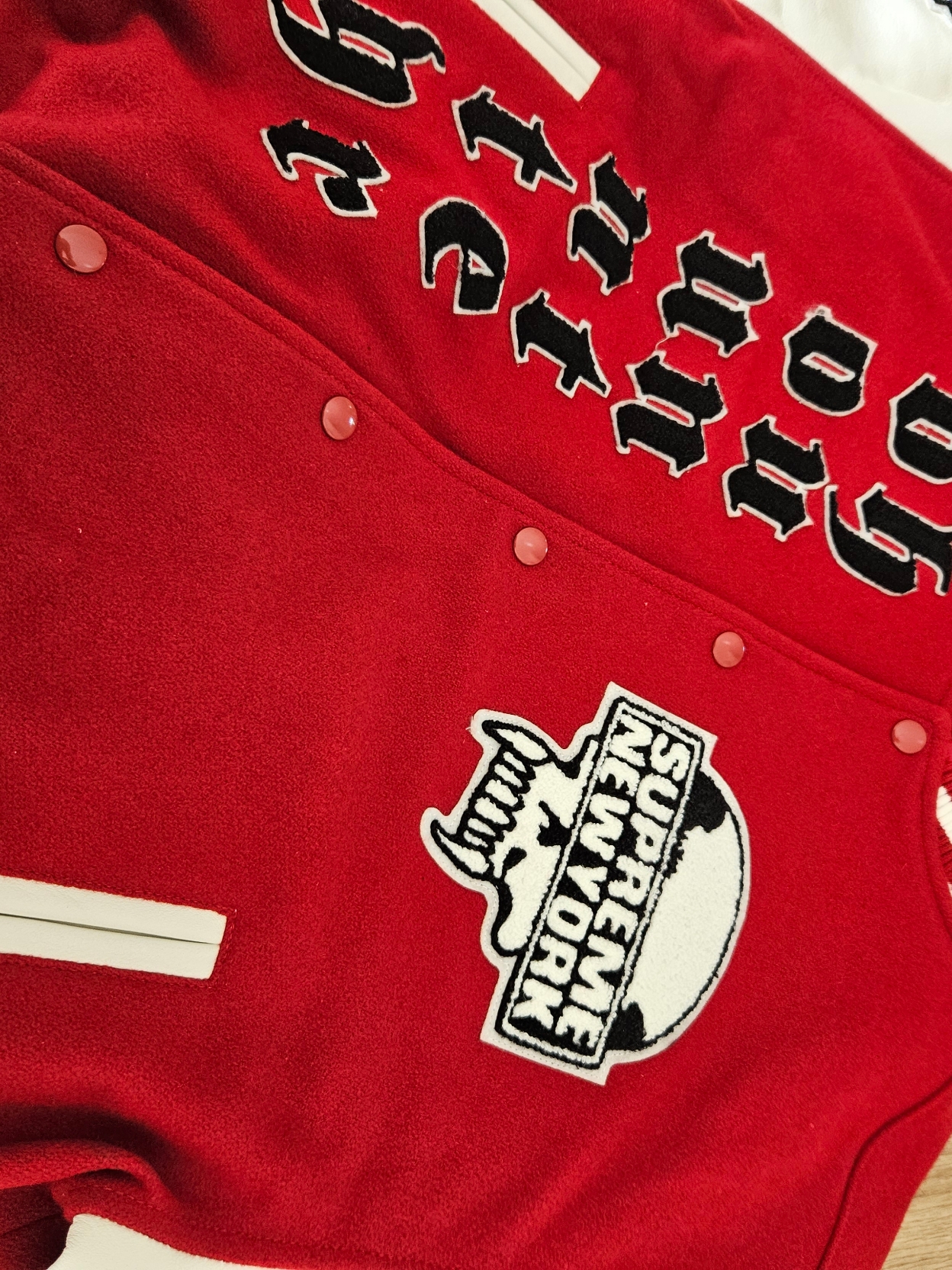 Supreme x Bounty Hunter Varsity Jacket Red - 23FW 착용 스타일 - 4