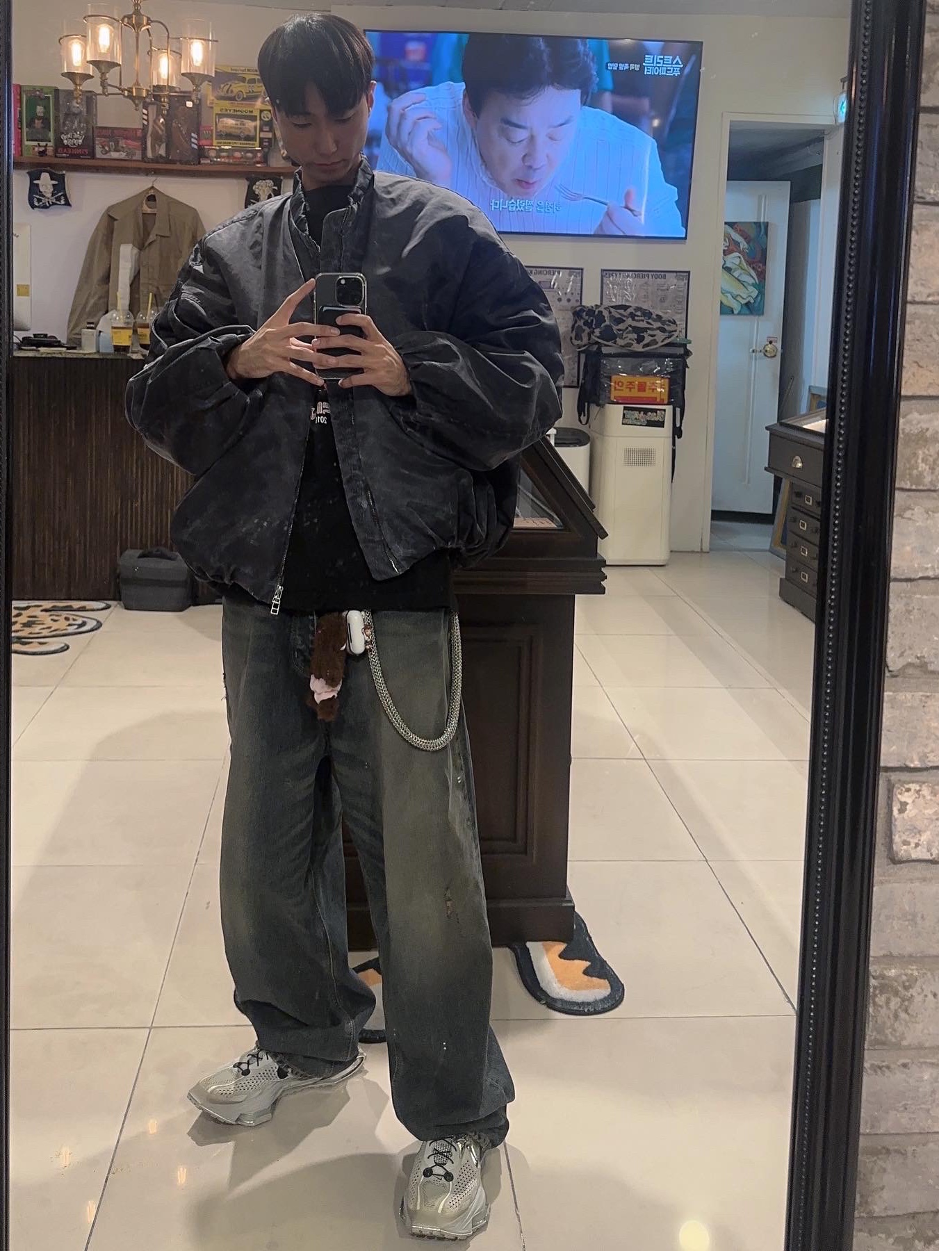 Nonnod x Undermycar Esker Jacket Distressed Midnight, Undermycar Iek Hand Brush Washed Wide Jeans Corrosion Blue - 23FW 착용 스타일 - 1