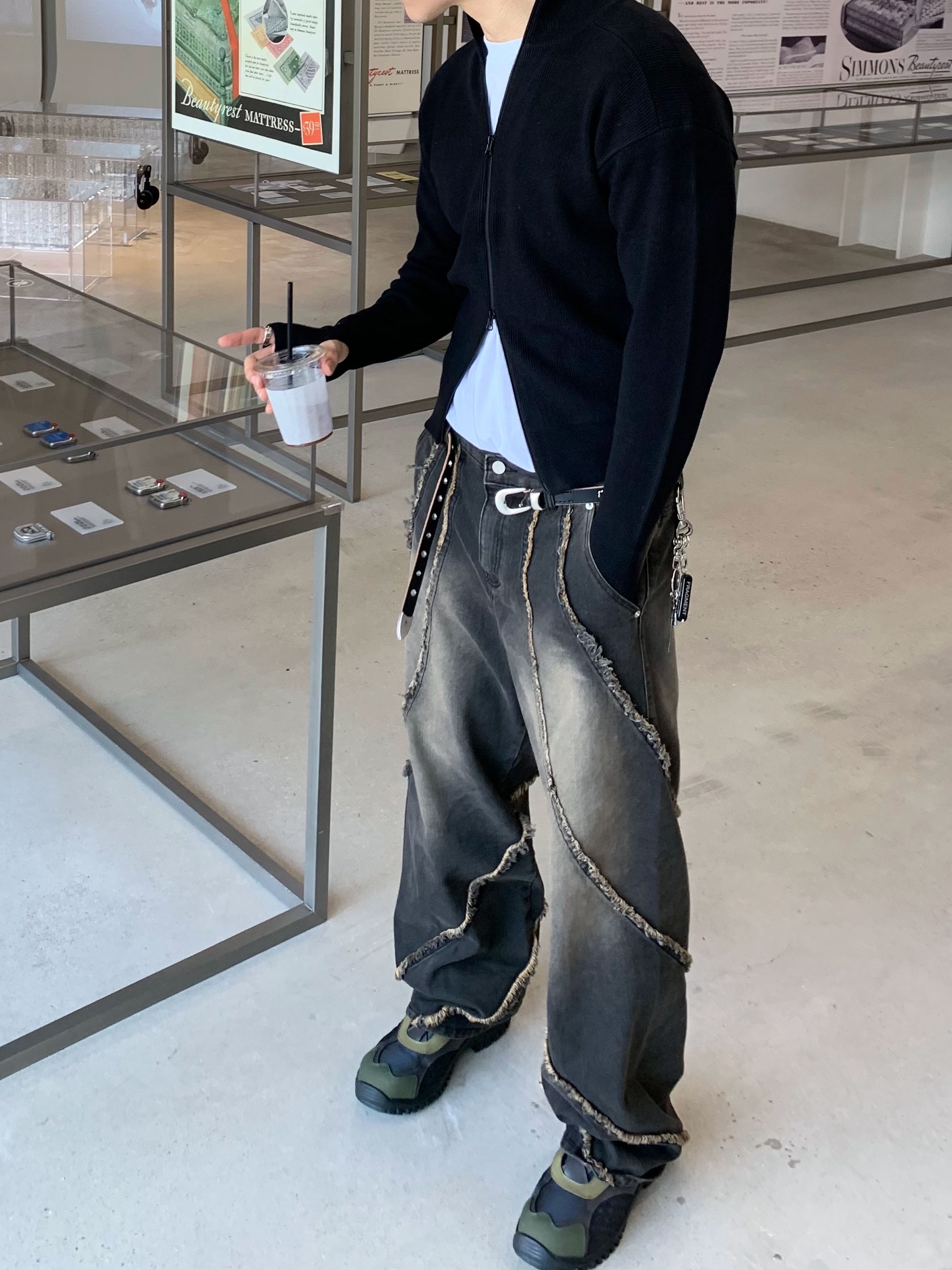 Our Legacy Belt 2cm Leather Black, Kiko Kostadinov Harkman Shoes Moss Stone Castlerock 착용 스타일 - 4