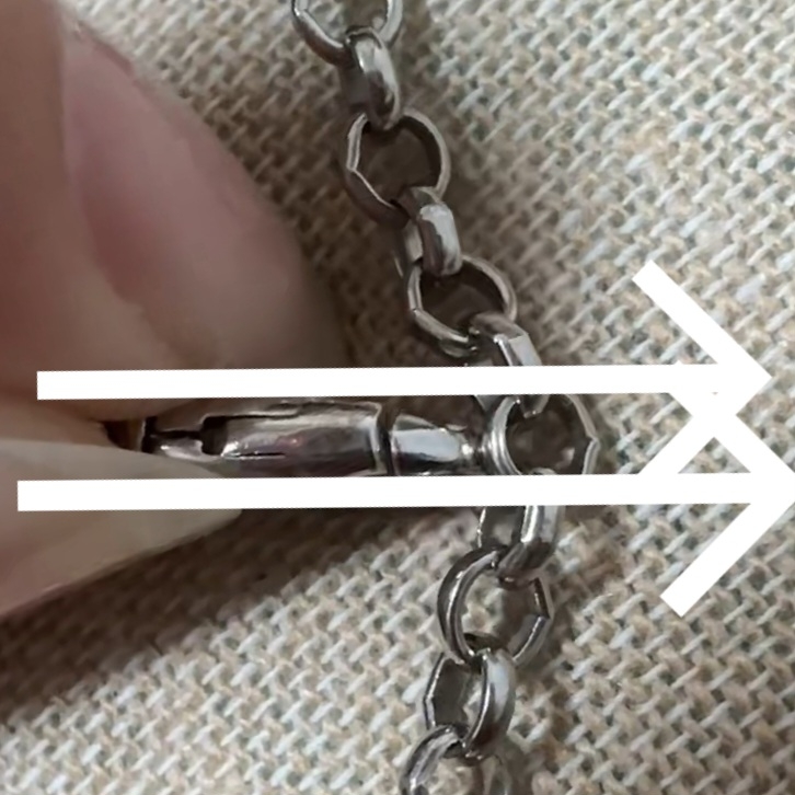 Gucci Interlocking G Pendant Necklace Silver 착용 스타일 - 2