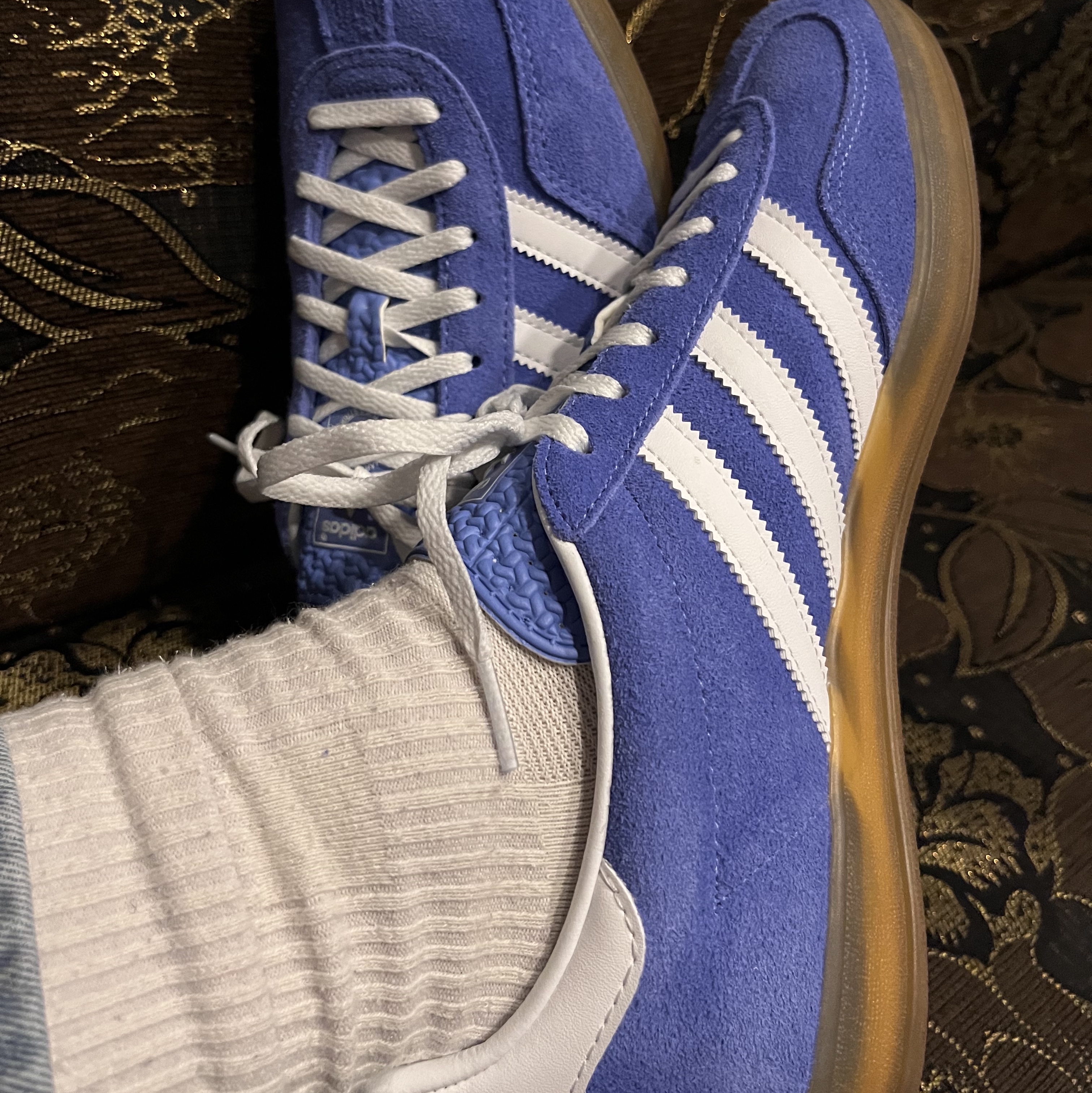 (W) Adidas Gazelle Indoor Blue Fusion Cloud White 착용 스타일