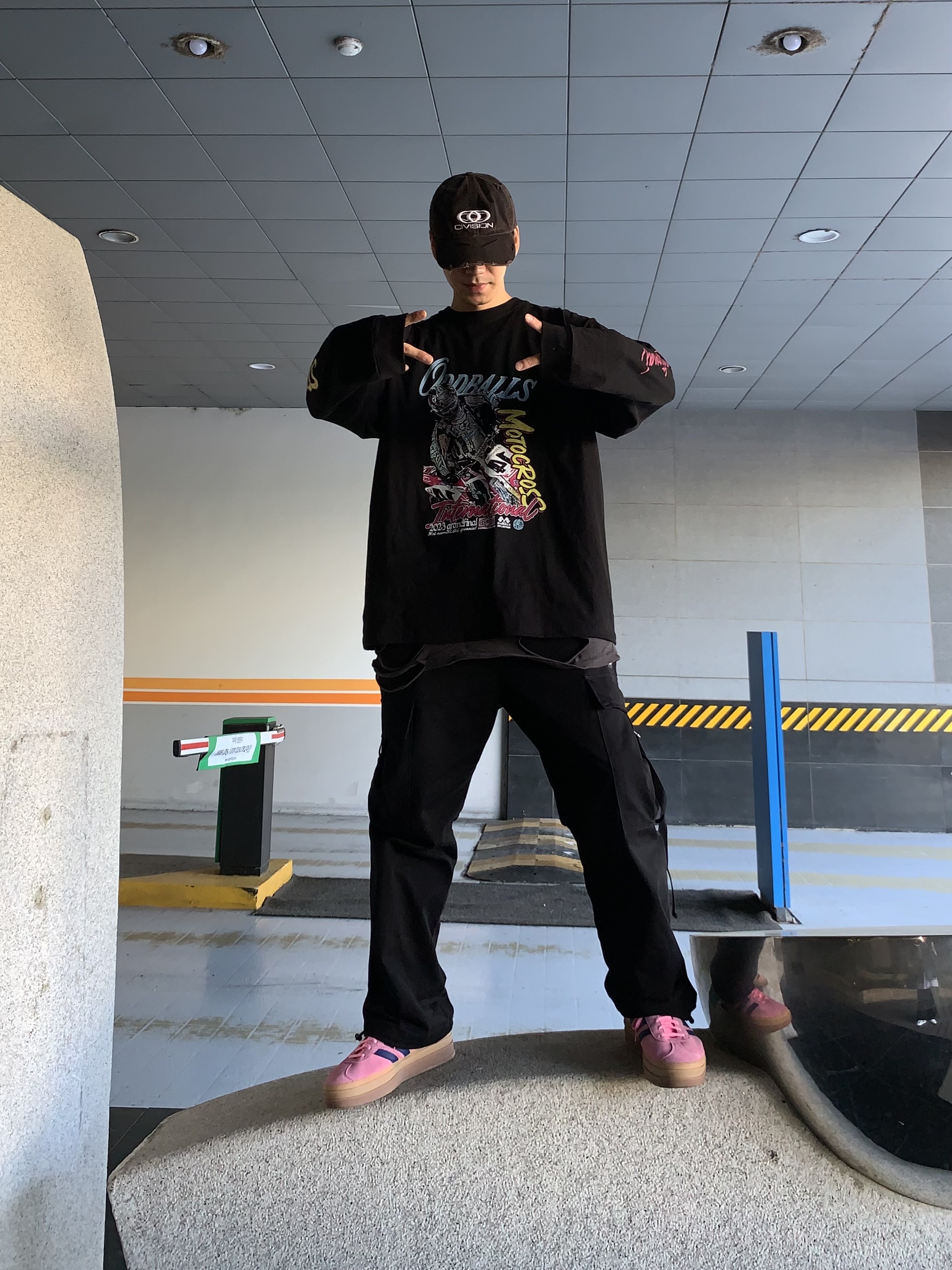 (W) Adidas Gazelle Bold Pink Glow Victory Blue 착용 스타일 - 4