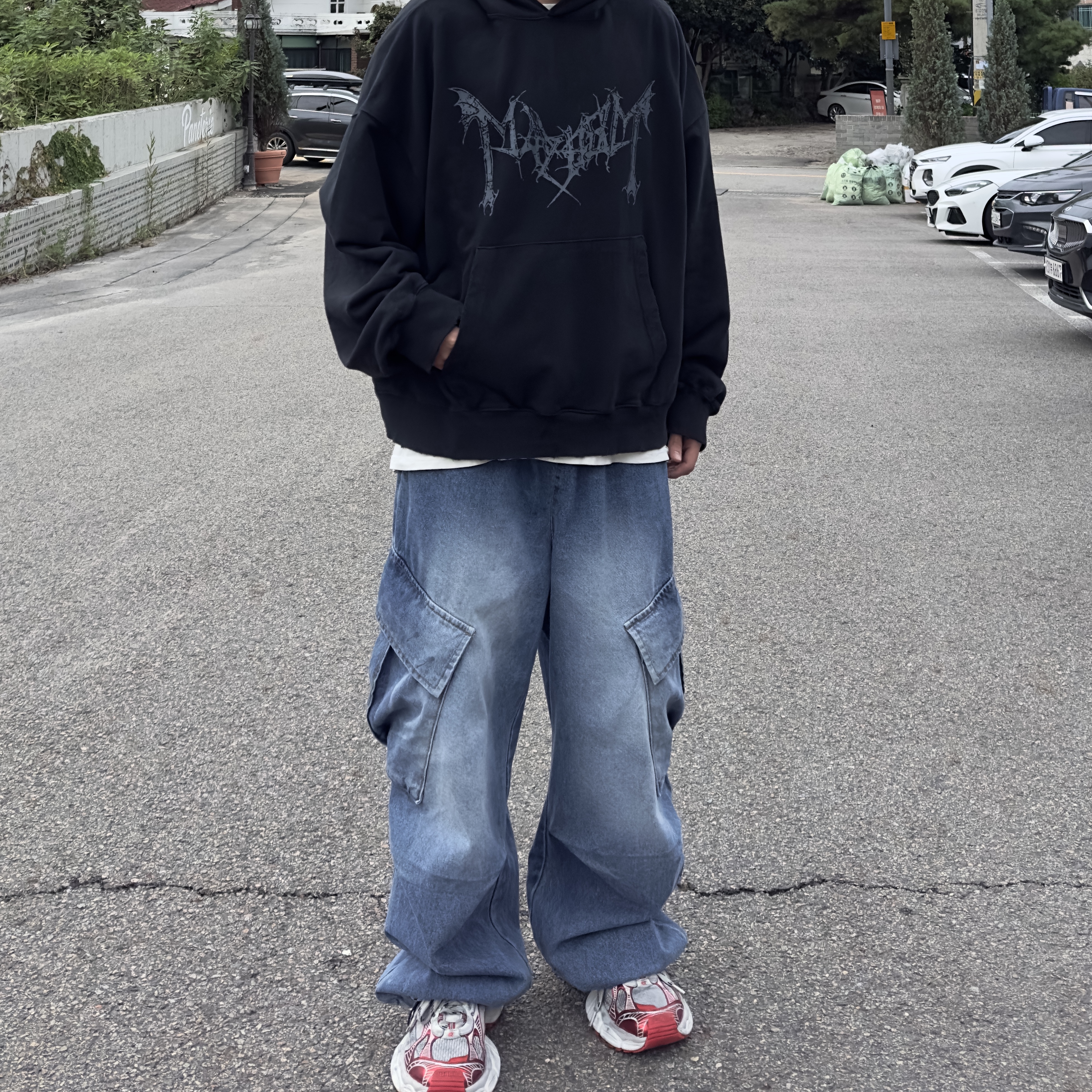 Balenciaga 3XL Sneakers White Red 착용 스타일 - 2