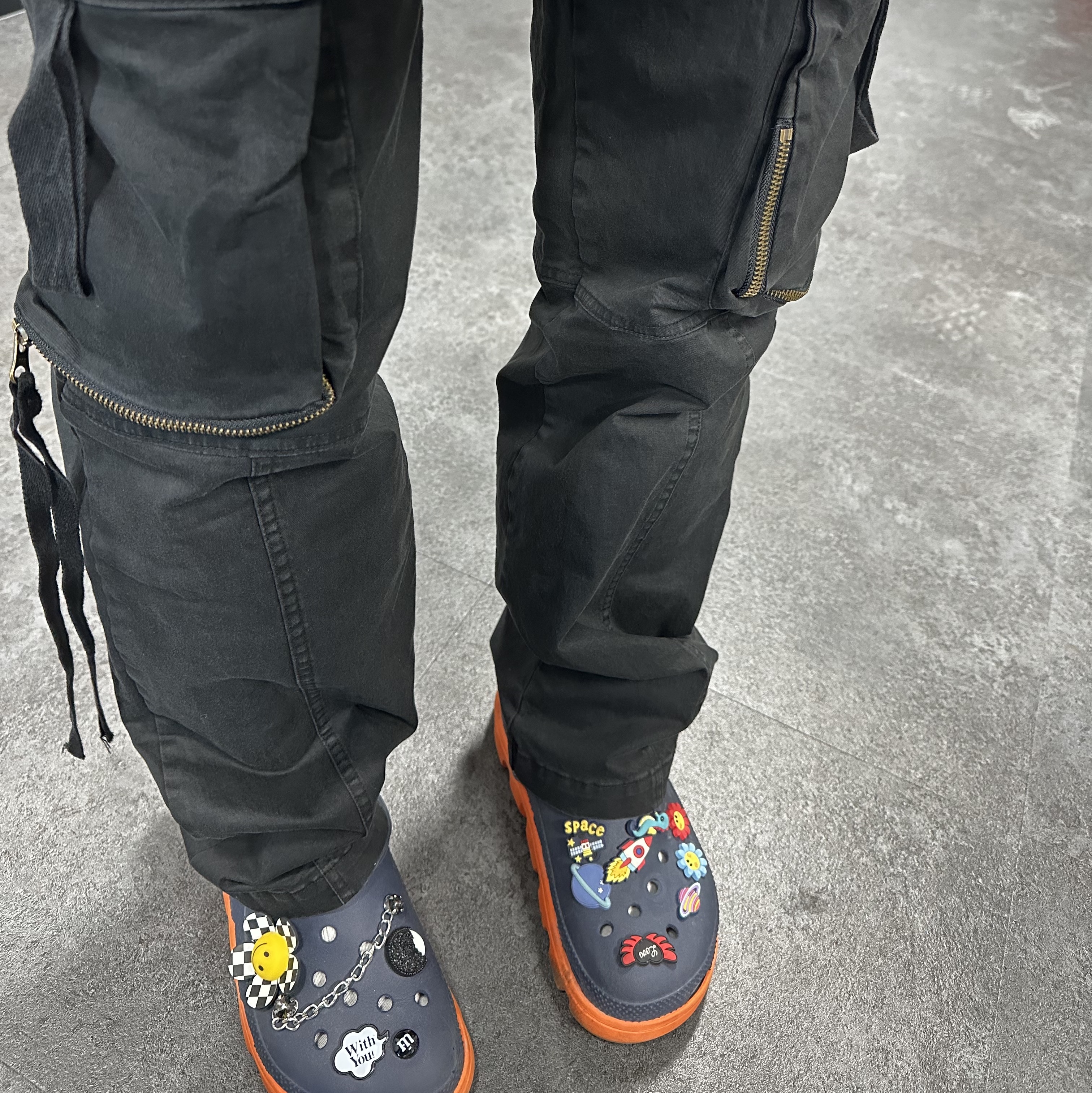 Undermycar Falcon Vintage Washed Tactic Pants Mulch - 23SS 착용 스타일