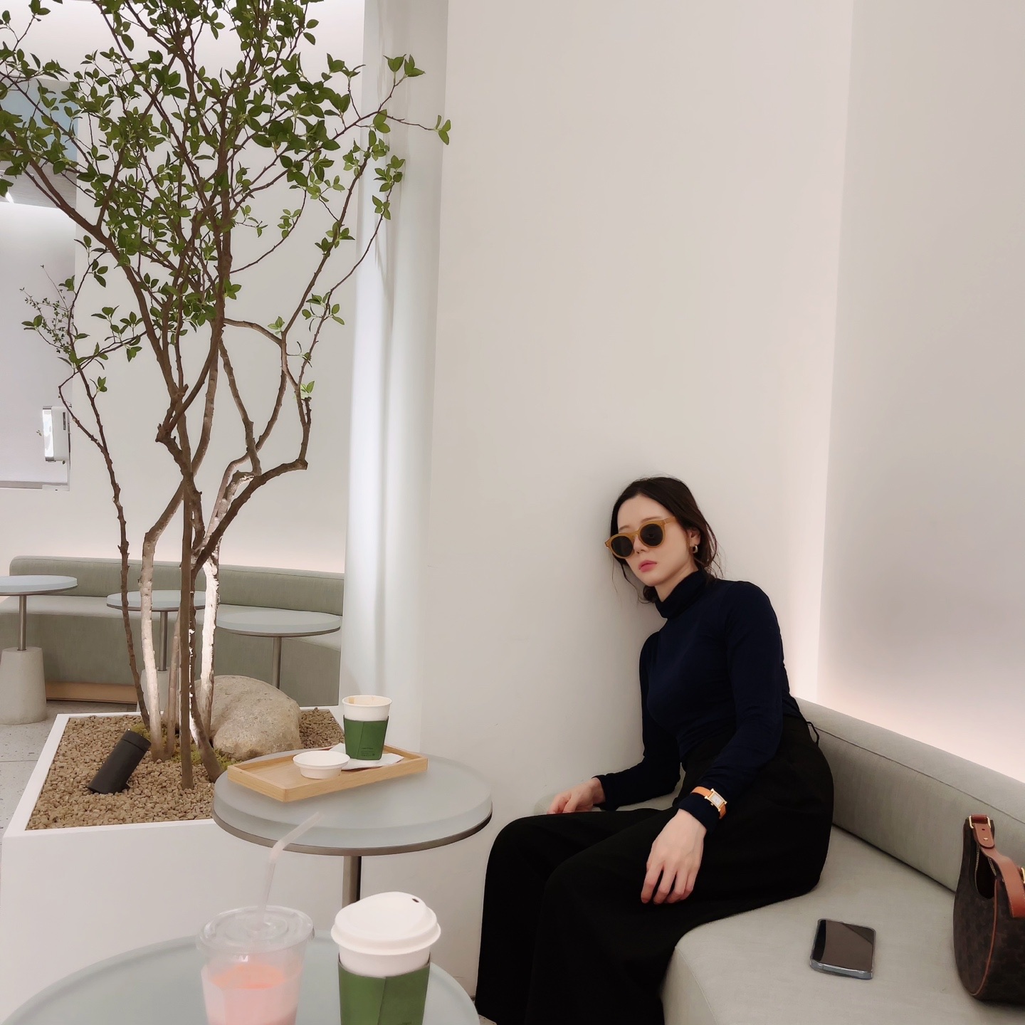 Celine Ava Bag in Triomphe Canvas and Calfskin Tan, Hermes Heure H Watch Small Orange Swift Strap & Yellow Gold Steel 착용 스타일 - 1