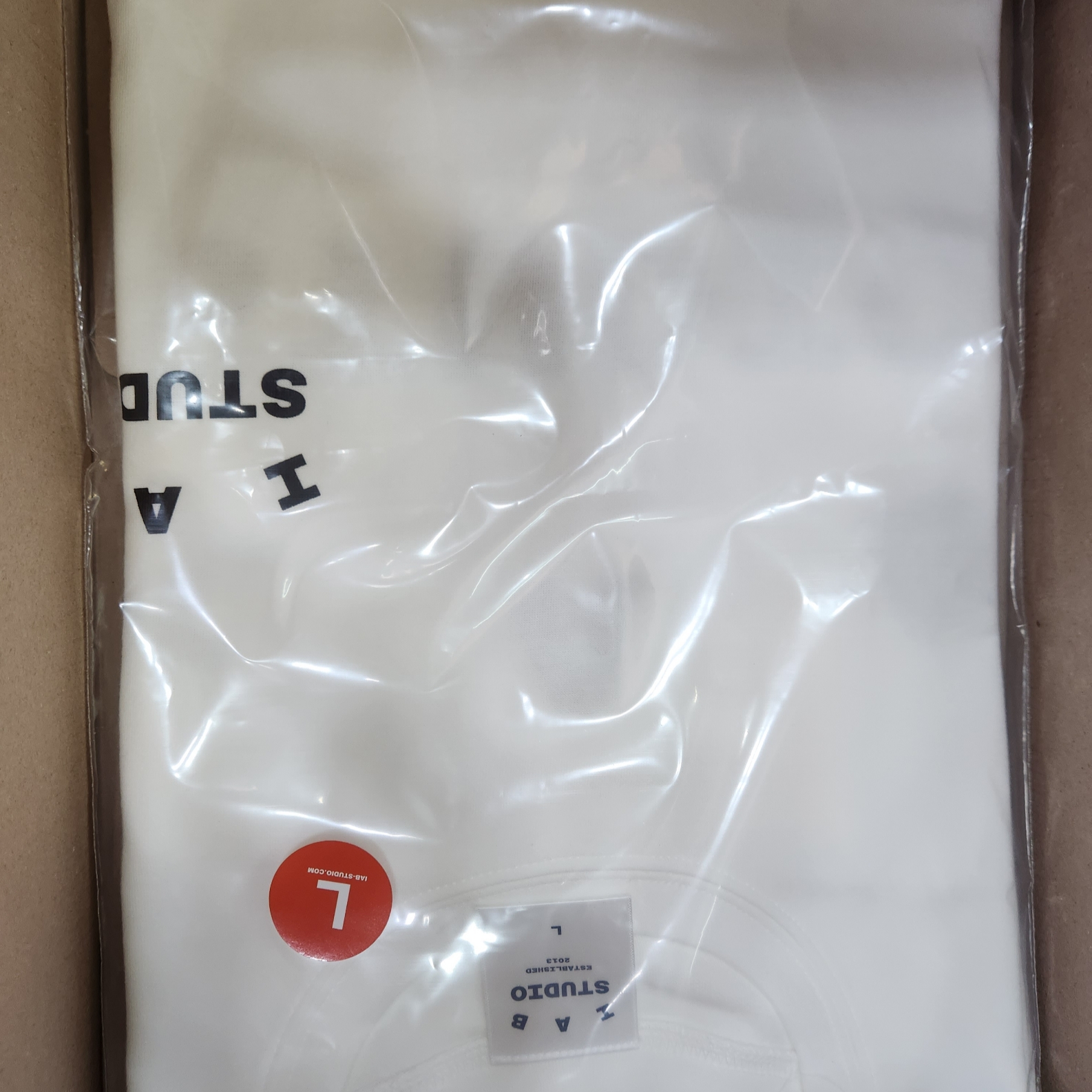 IAB Studio T-Shirt White - 23FW 착용 스타일