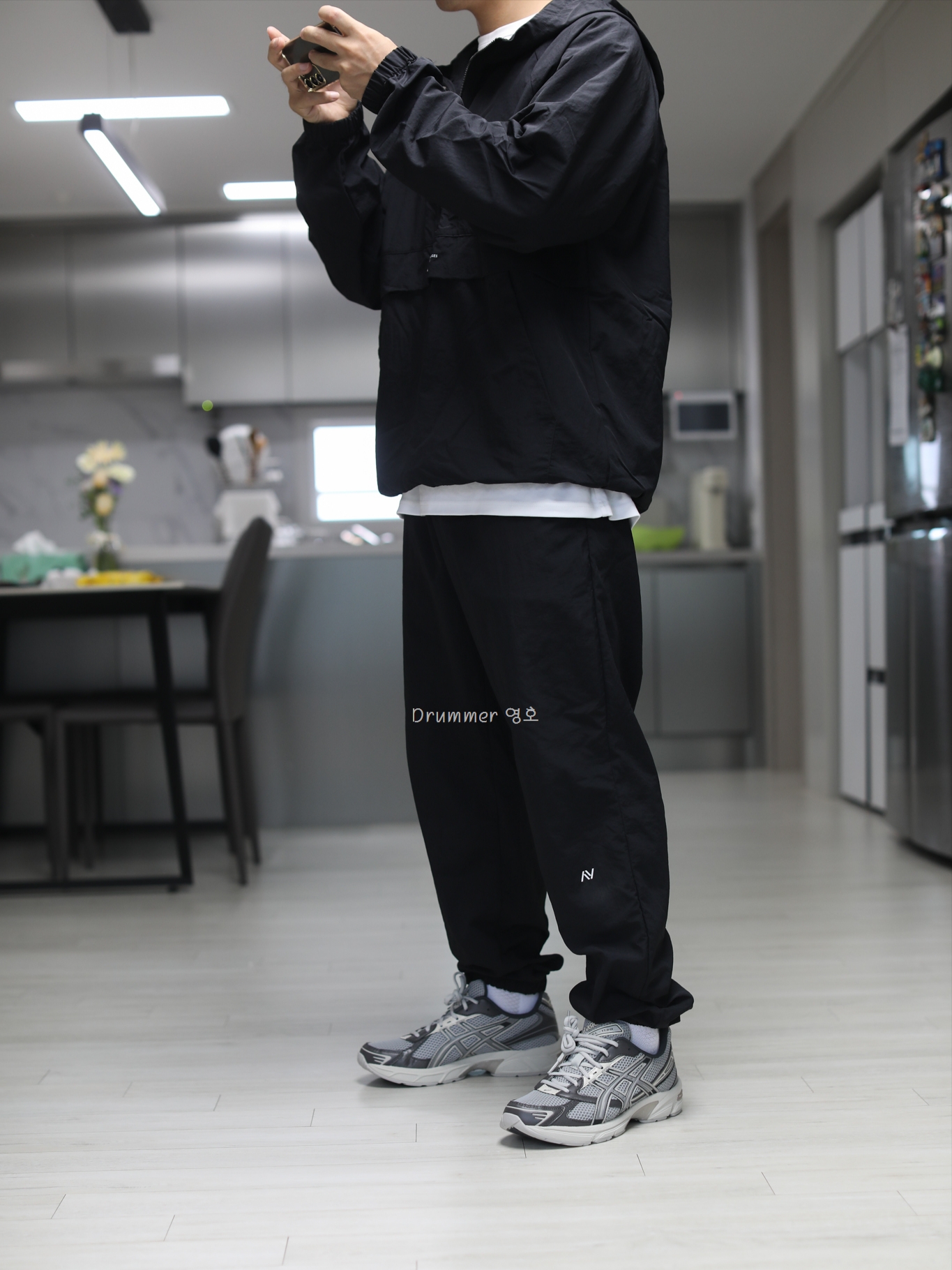Asics Gel-1130 Oyster Grey Clay Grey 착용 스타일