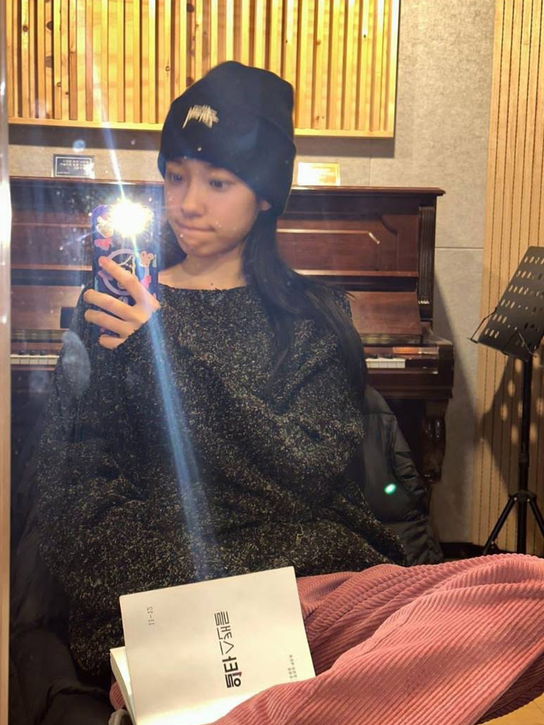 Gentle Monster x Maison Margiela MM005 Black Black, Stussy World Tour Zip Hoodie Ash Heather 2023 착용 스타일 - 4