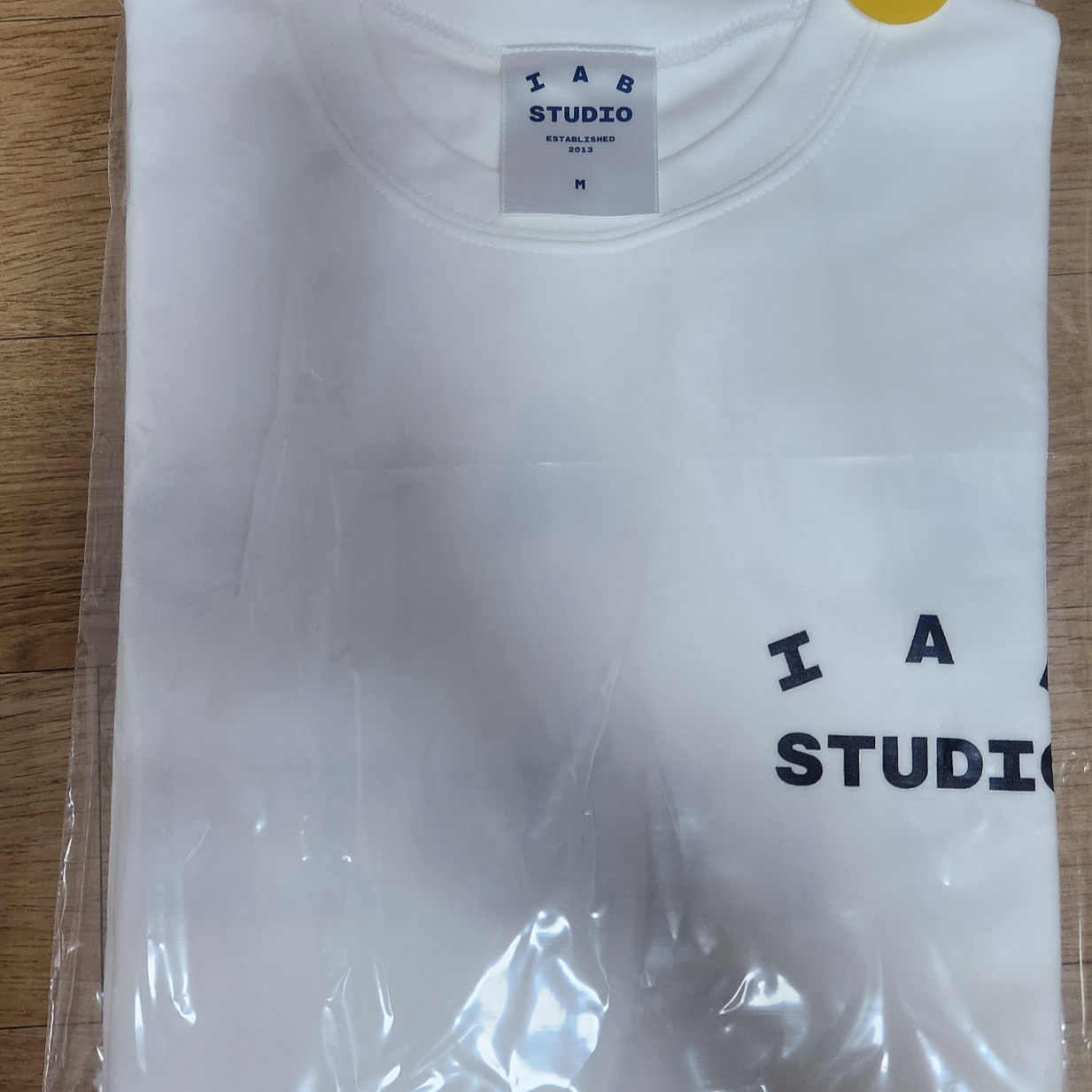 IAB Studio T-Shirt White - 23FW 착용 스타일 - 2