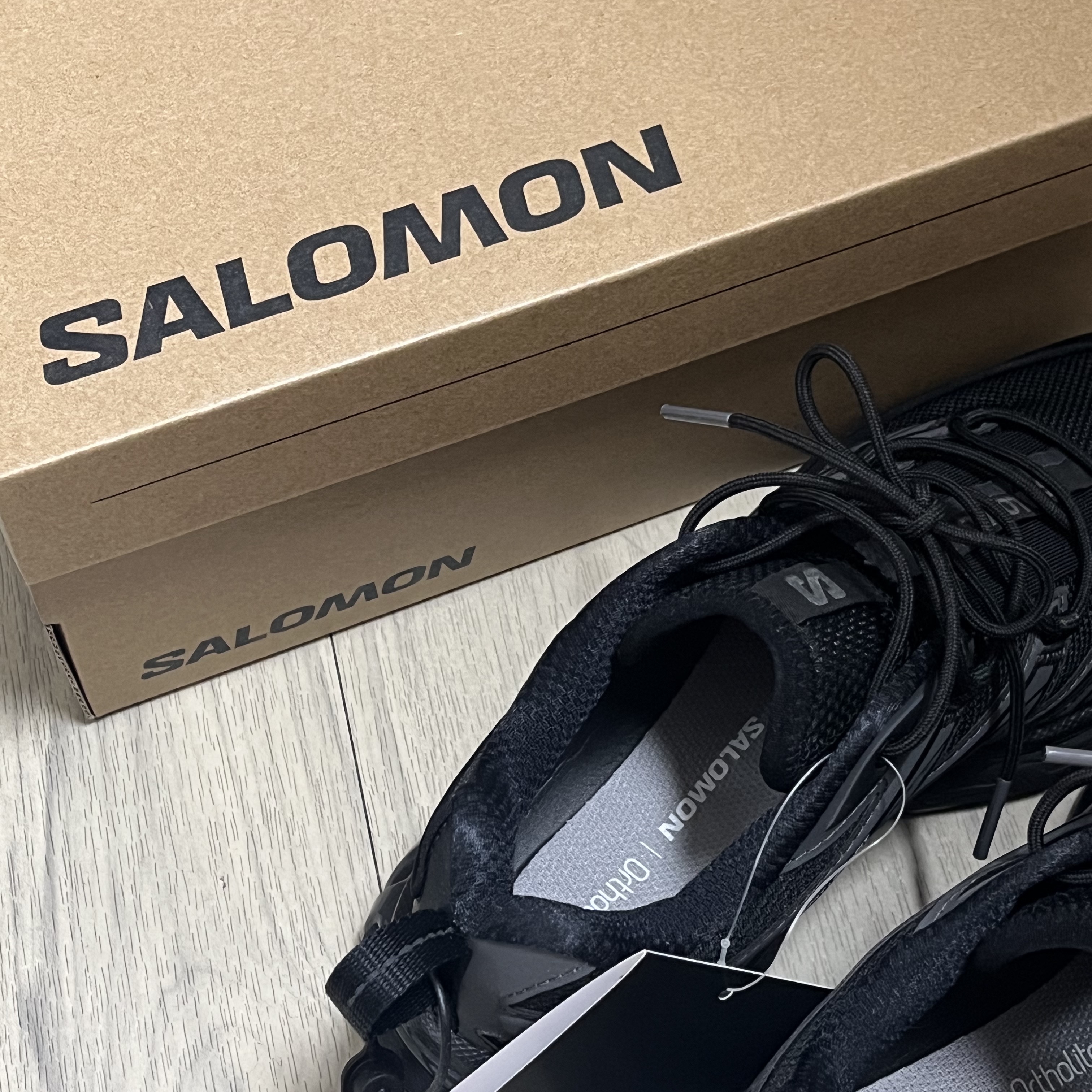 Salomon XT-6 Expanse Black Ebony 착용 스타일