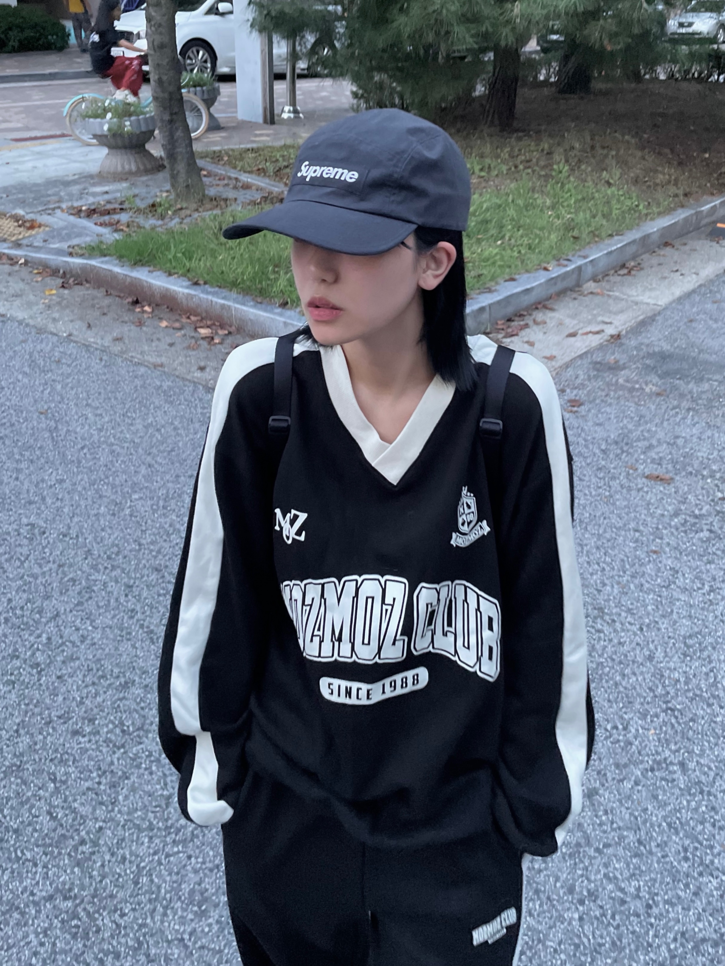 Nike x Stussy Air Force 1 '07 Mid SP Black and Light Bone, Supreme Ventile Camp Cap Black - 22FW 착용 스타일 - 3