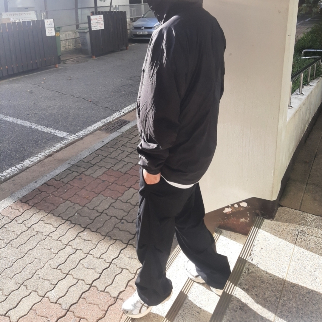 Arc'teryx Atom LT Hoody Black, Asics Gel-1130 White Clay Canyon 착용 스타일 - 3