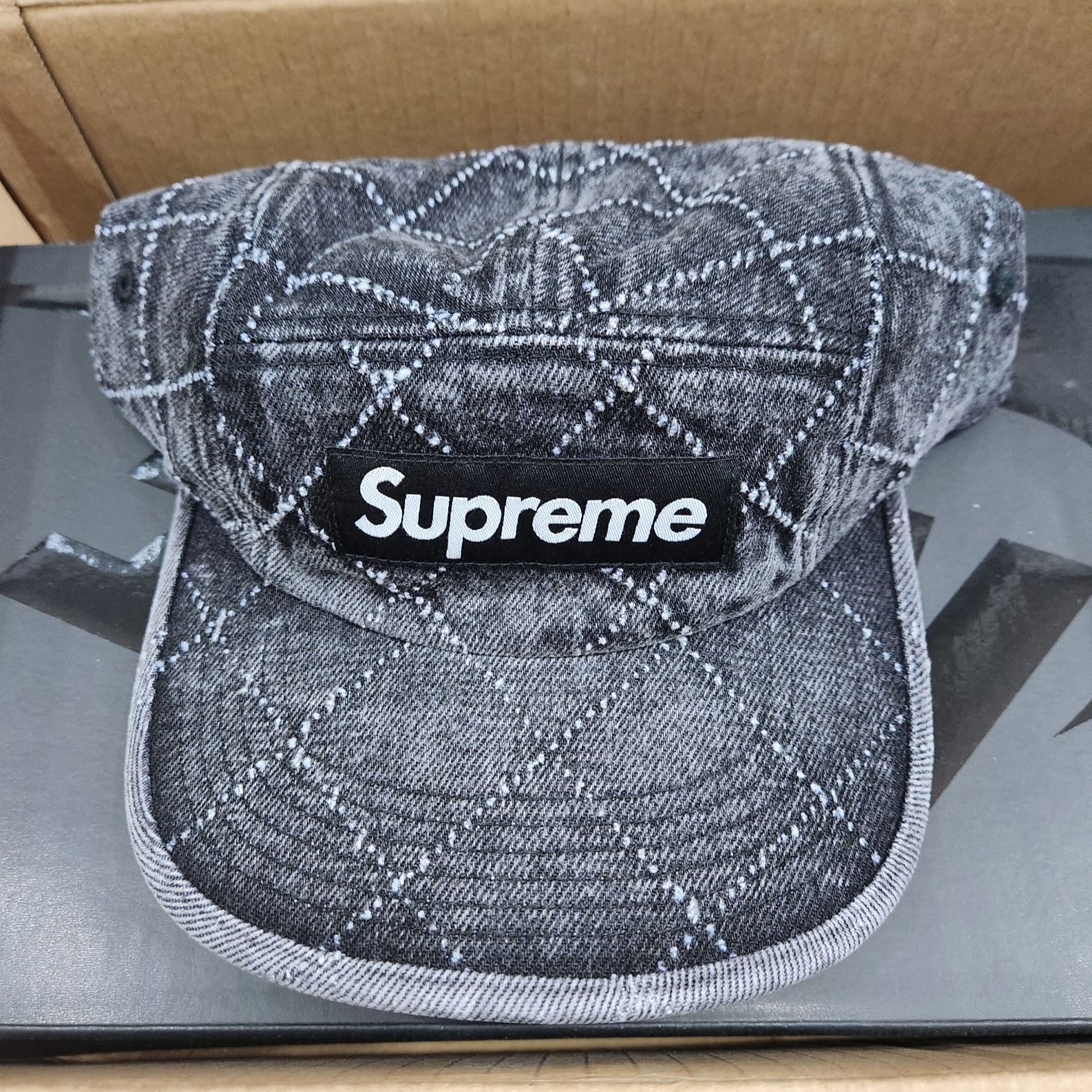 Supreme Punched Denim Camp Cap Black - 23FW 착용 스타일 - 1
