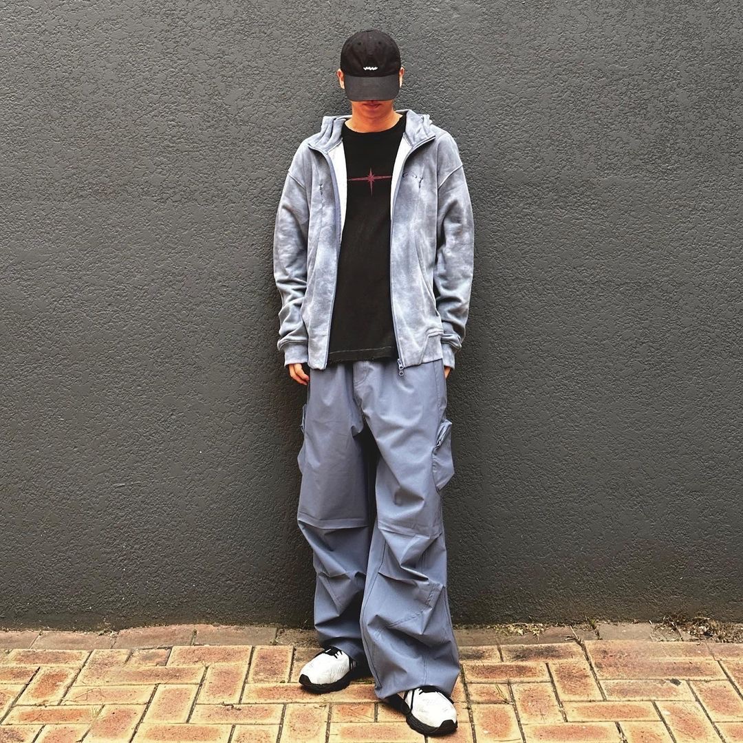 Art of Field Egg Pocket Parachute Pants Dusty Blue, Art of Field Egg Pocket Parachute Pants Light Green 착용 스타일 - 2