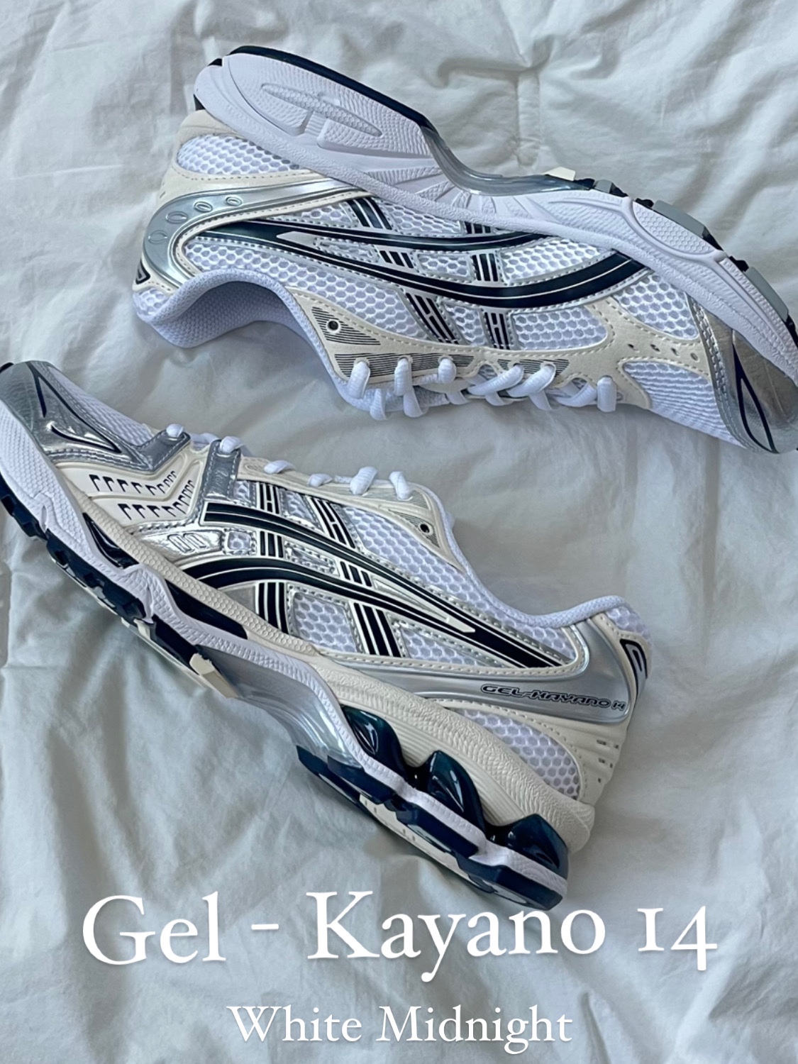 (W) Asics Gel-Kayano 14 White Midnight, Asics Jog 100 S White Black - 2E Wide 착용 스타일 - 2