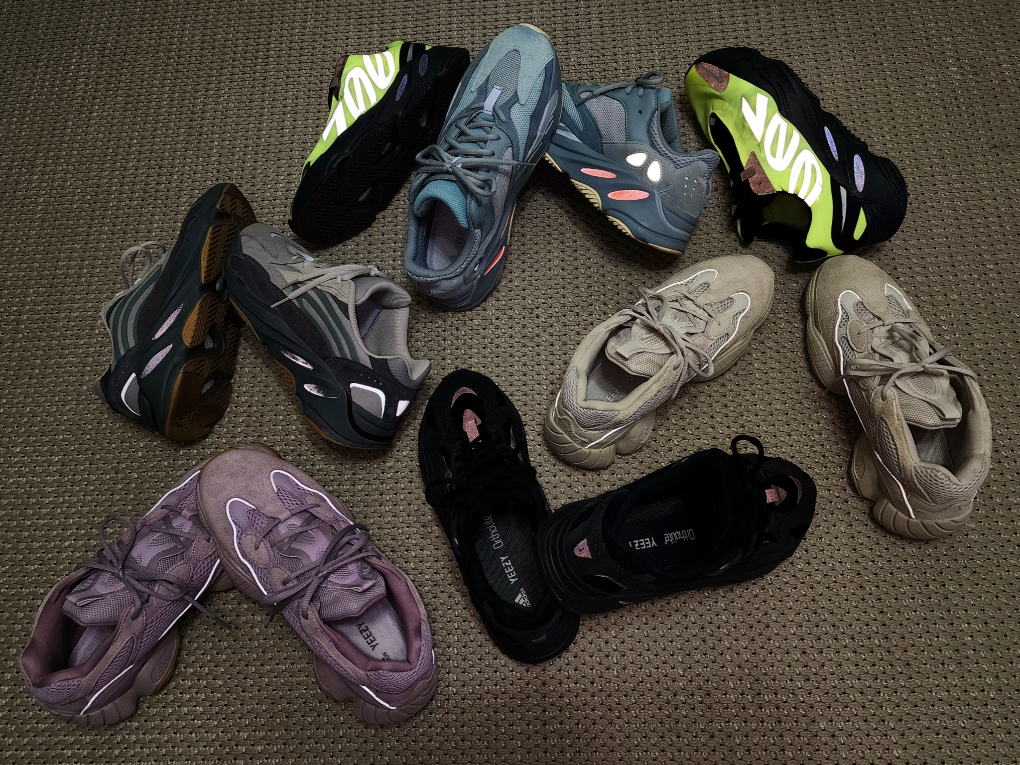 Adidas Yeezy 500 Blush 2018, Adidas Yeezy 500 Soft Vision 착용 스타일 - 5