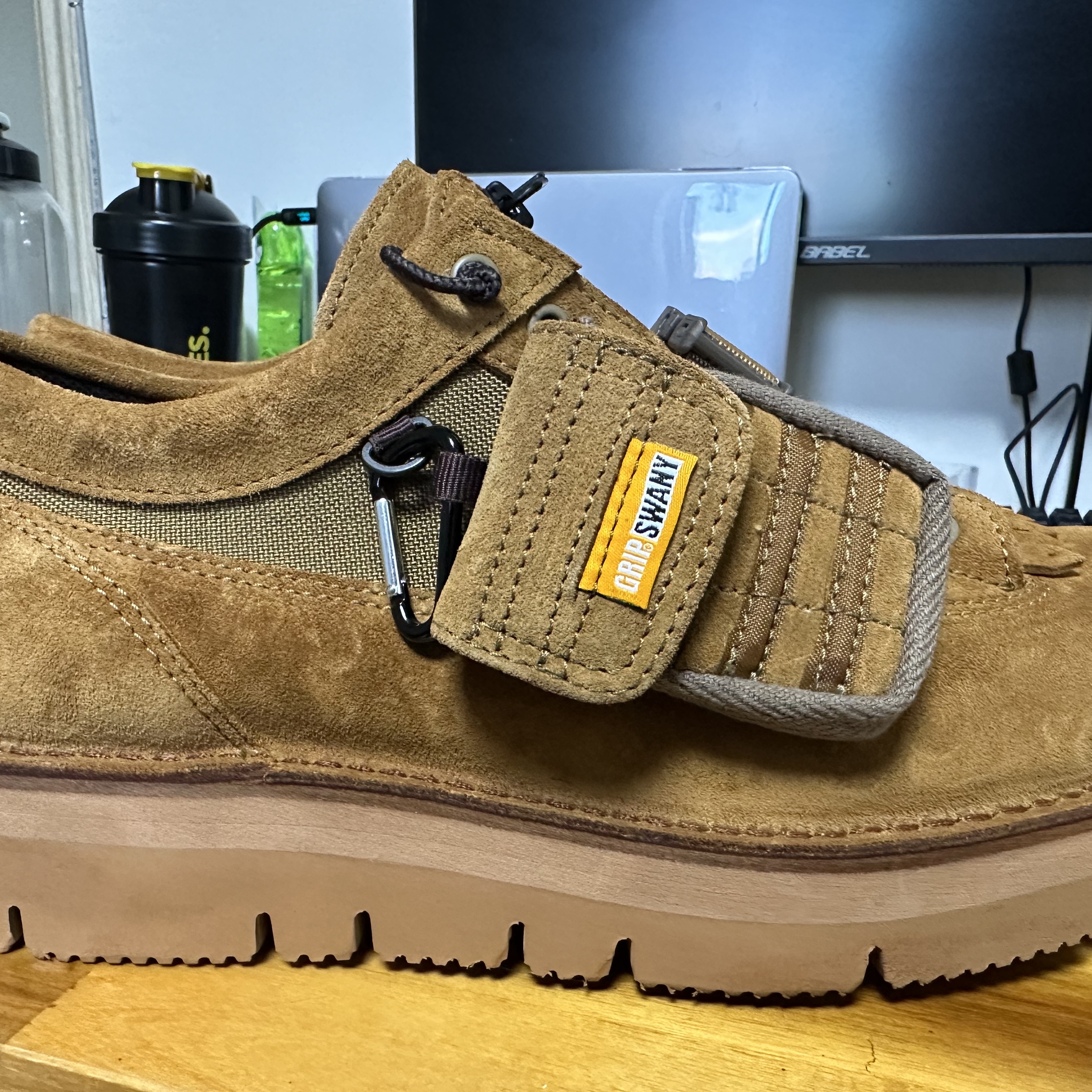 Grip Swany x Danner Bush Boots Coyote Collection 착용 스타일 - 2