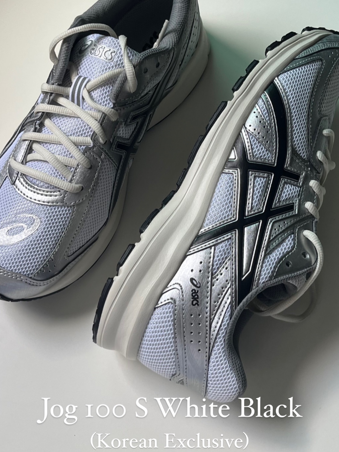 (W) Asics Gel-Kayano 14 White Midnight, Asics Jog 100 S White Black - 2E Wide 착용 스타일 - 3