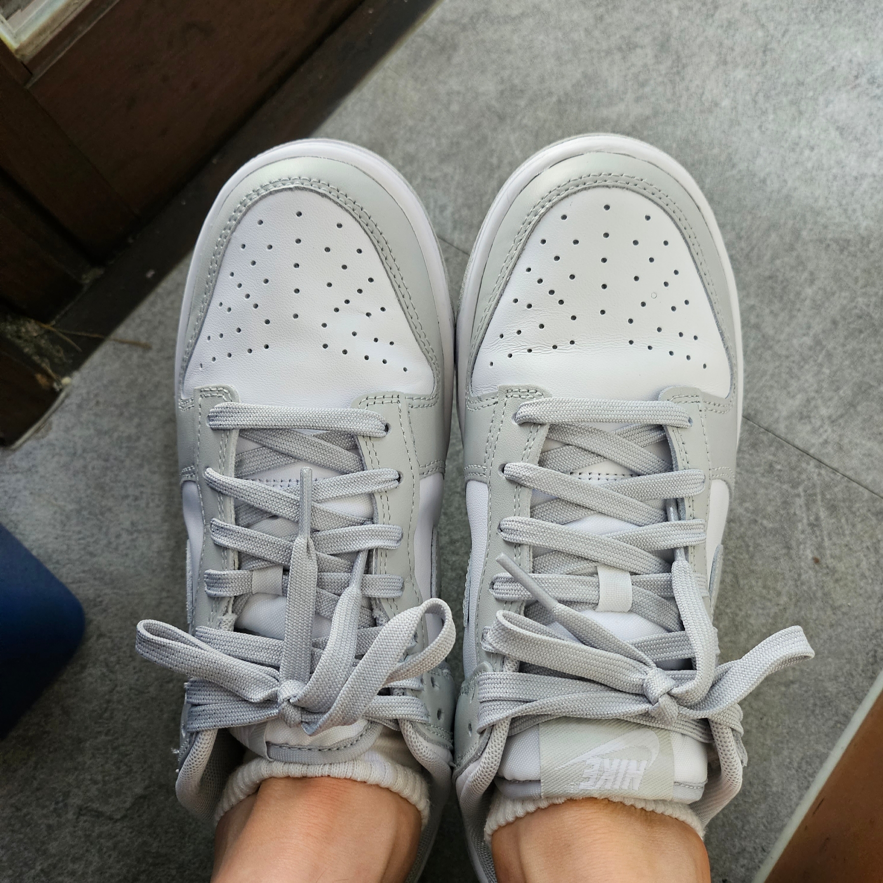 Nike Dunk Low Retro Grey Fog 착용 스타일 - 1