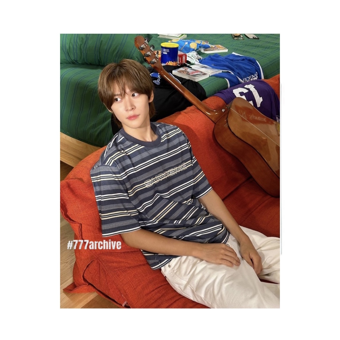 Supreme Dash Stripe S/S Top Navy - 23SS 착용 스타일 - 2