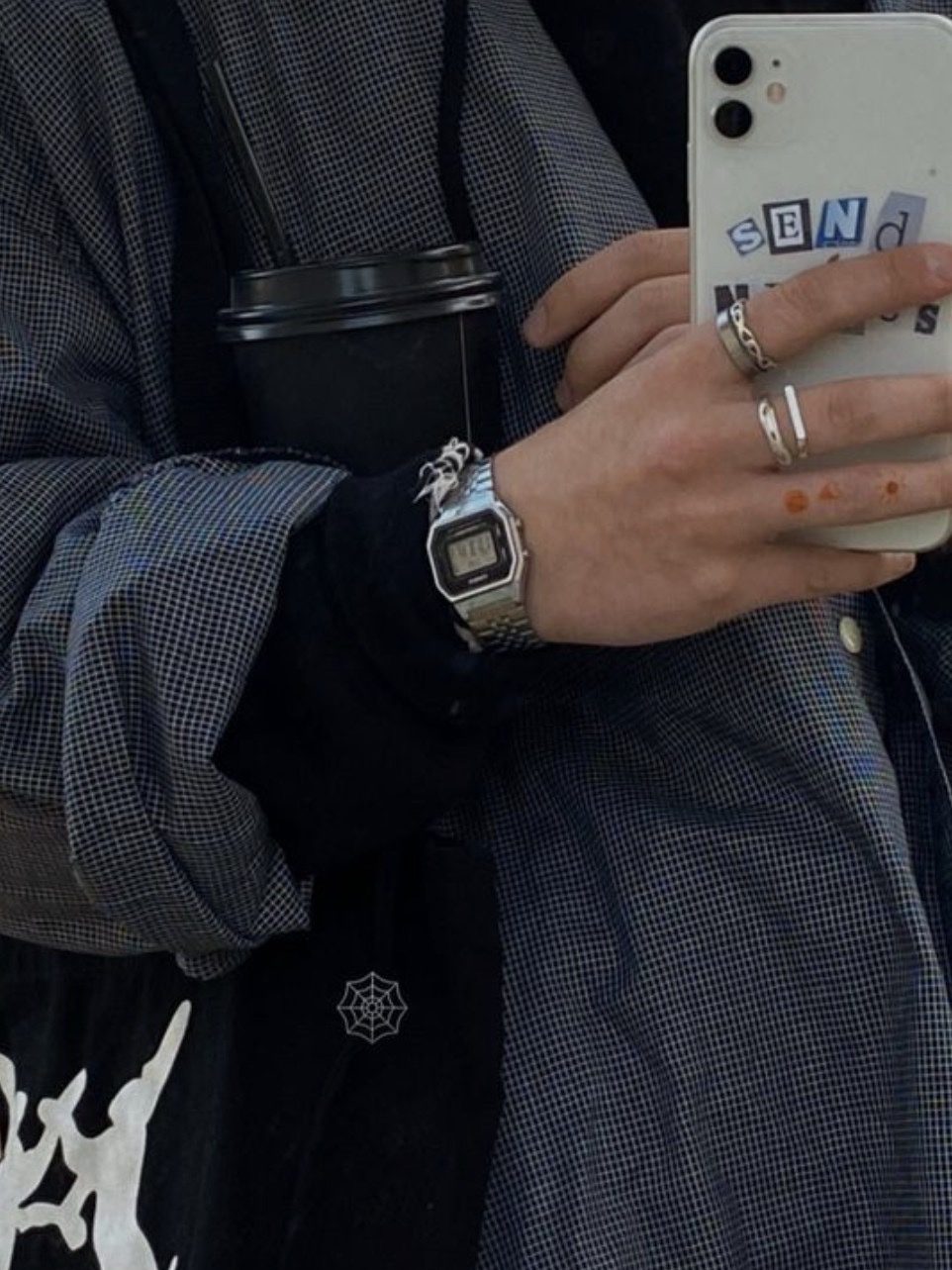 Casio A-159WA-N1, Casio G-Shock GM-5600B-1 착용 스타일 - 4