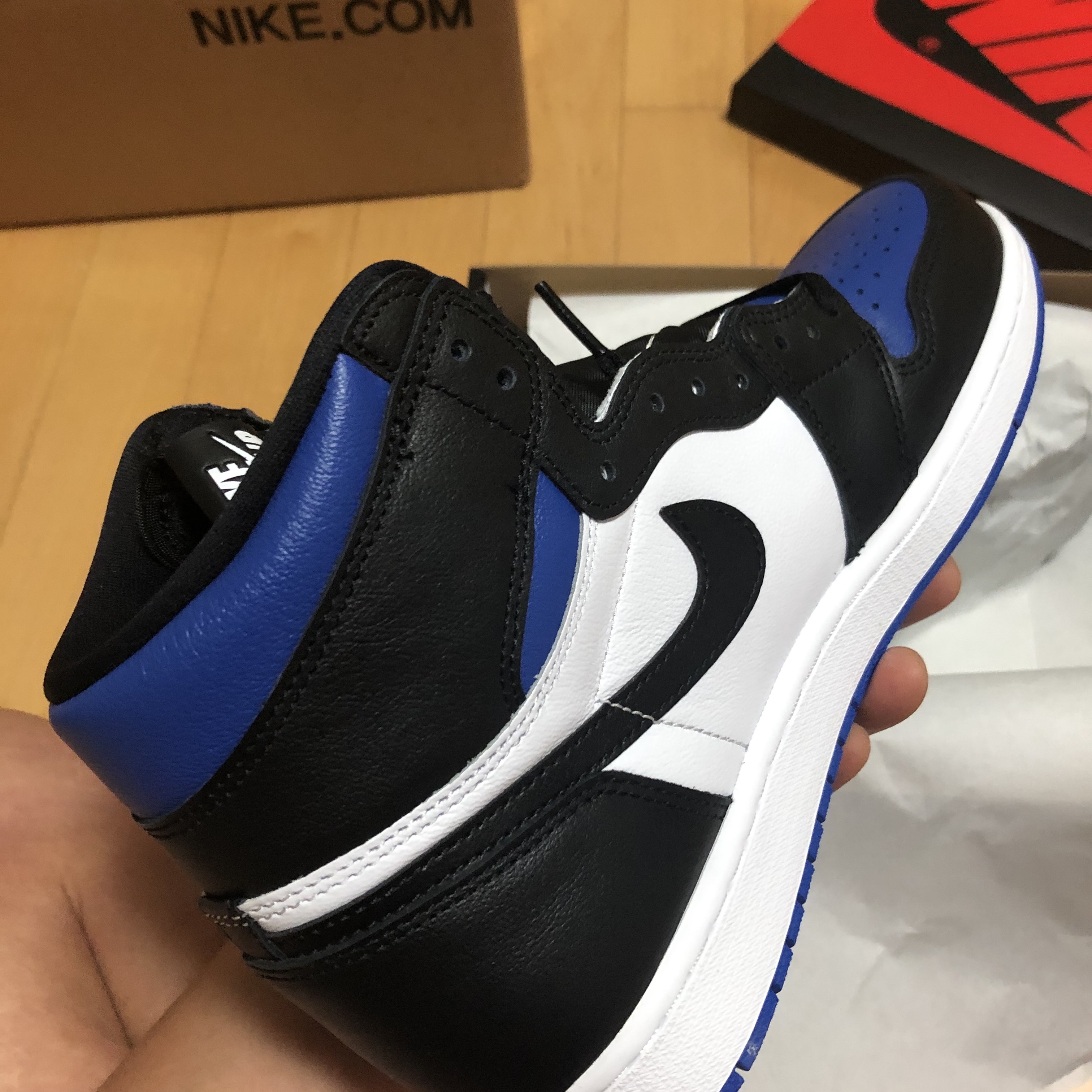 Jordan 1 Retro High OG Royal Toe 착용 스타일