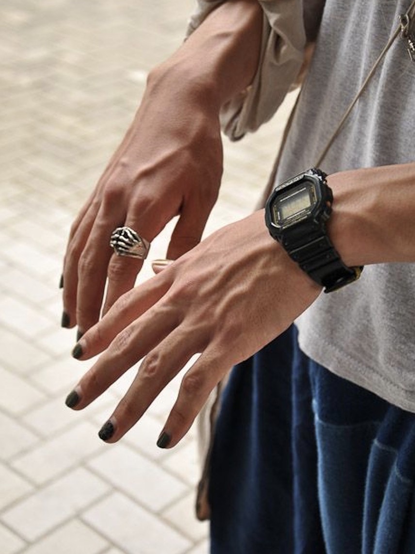 Casio A-159WA-N1, Casio G-Shock GM-5600B-1 착용 스타일 - 3