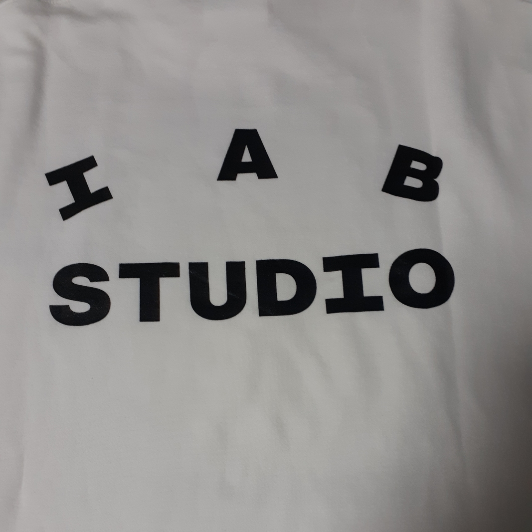 IAB Studio T-Shirt White - 23FW 착용 스타일 - 2