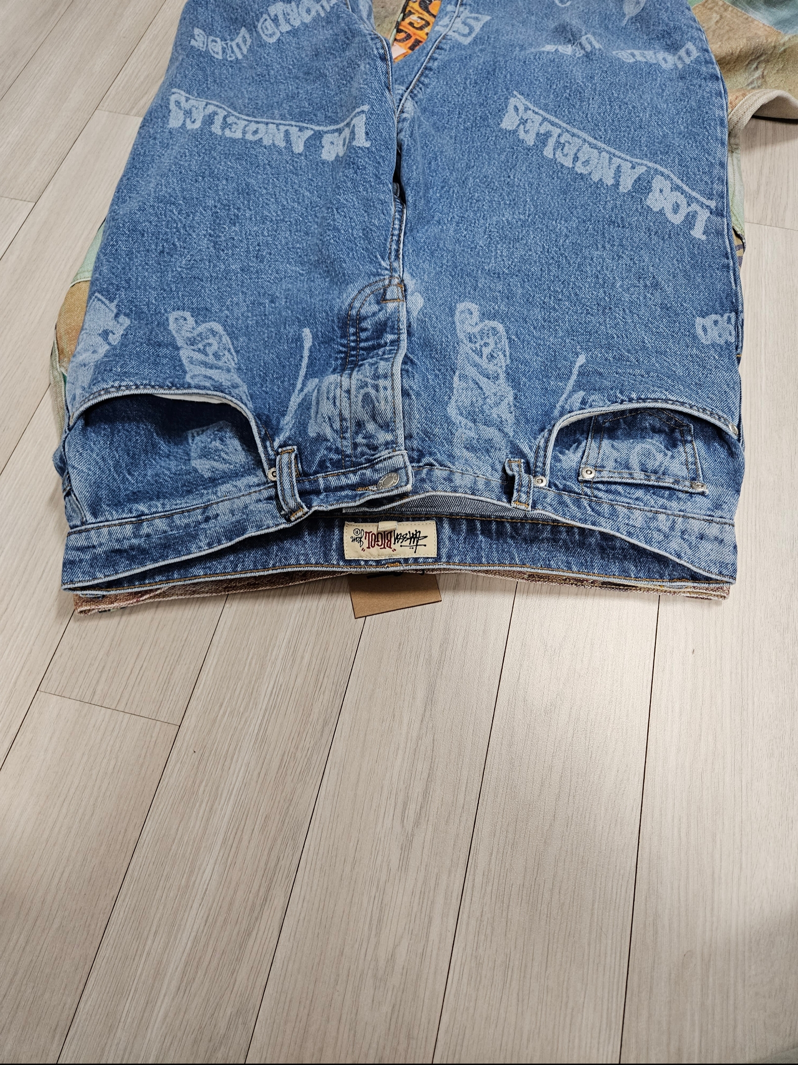 Stussy Work Pant Alfonso Canvas Multi, Stussy Worldwide Big OL' Jeans Stone Wash 착용 스타일 - 2