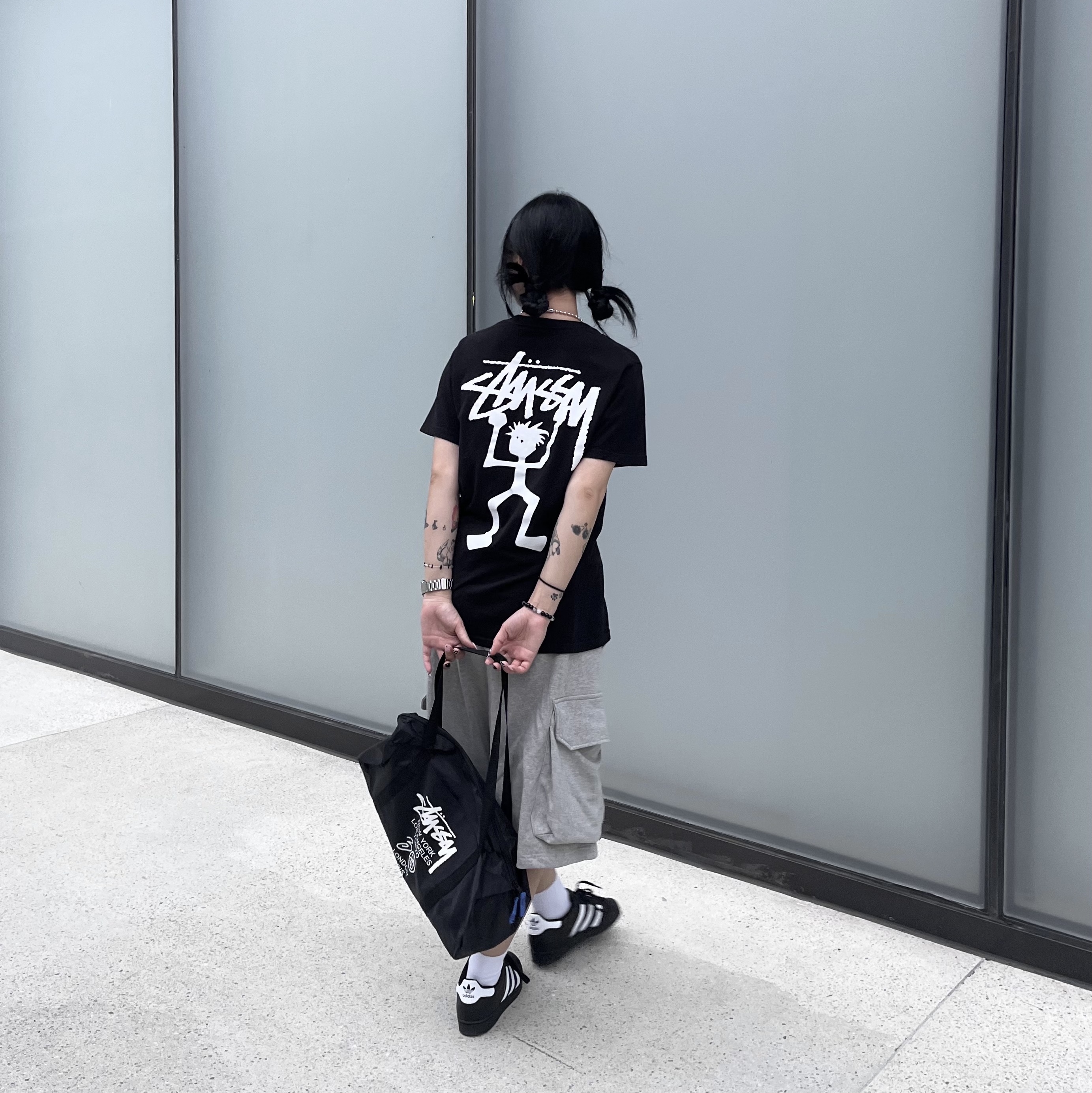 (J) Adidas Superstar Black White 착용 스타일 - 1