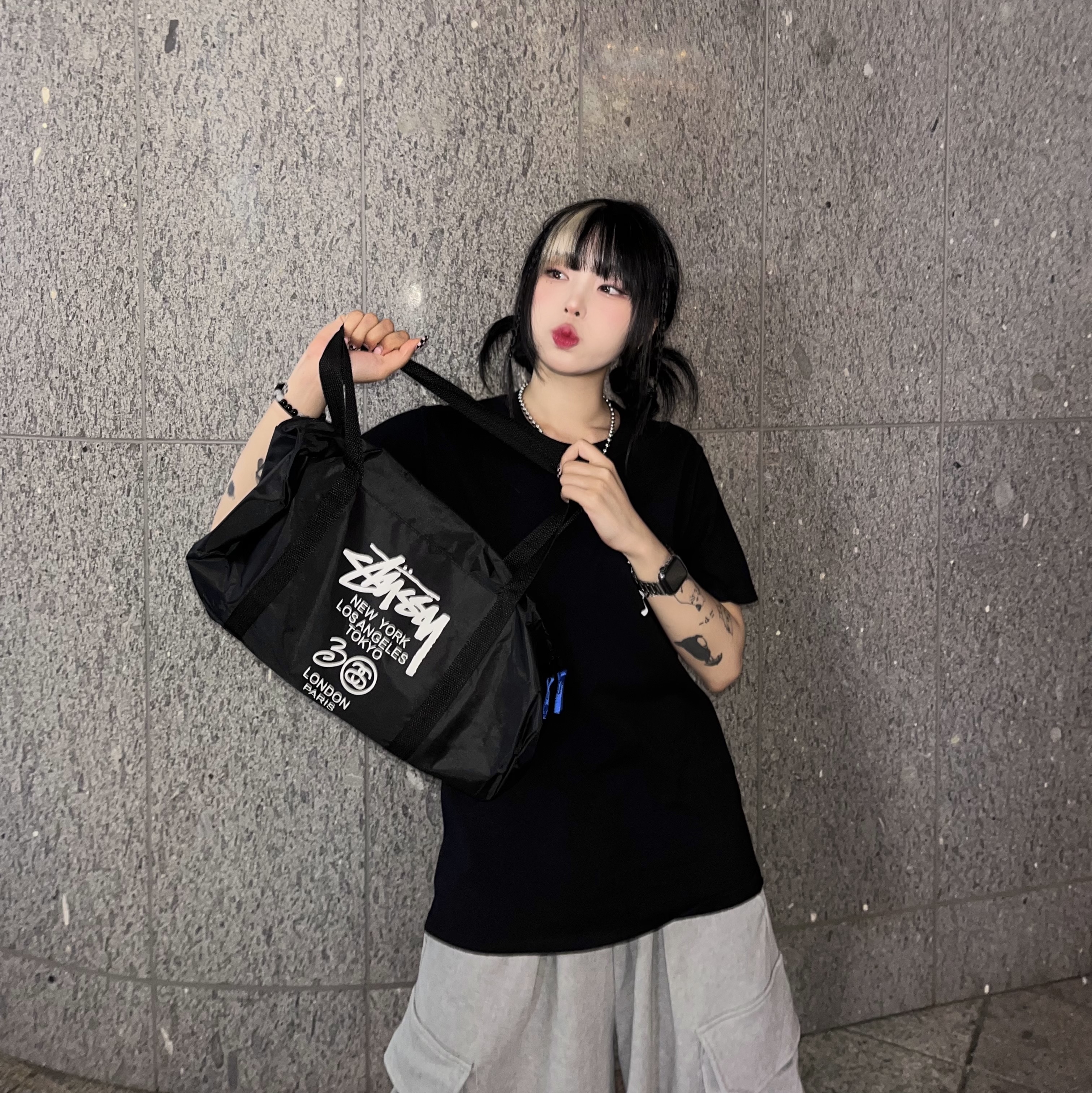 (J) Adidas Superstar Black White 착용 스타일 - 4