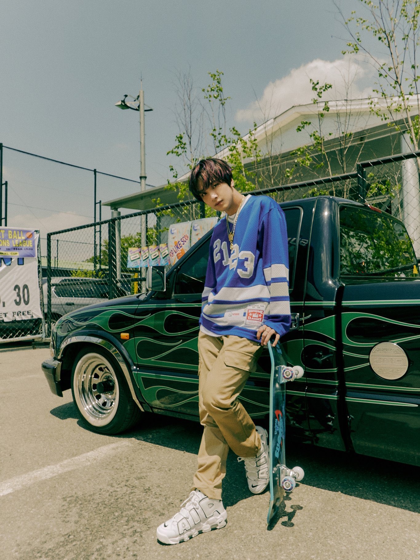 (W) Nike Air More Uptempo Summit White, Supreme x WTAPS Mitchell & Ness Hockey Jersey Blue - 21FW 착용 스타일