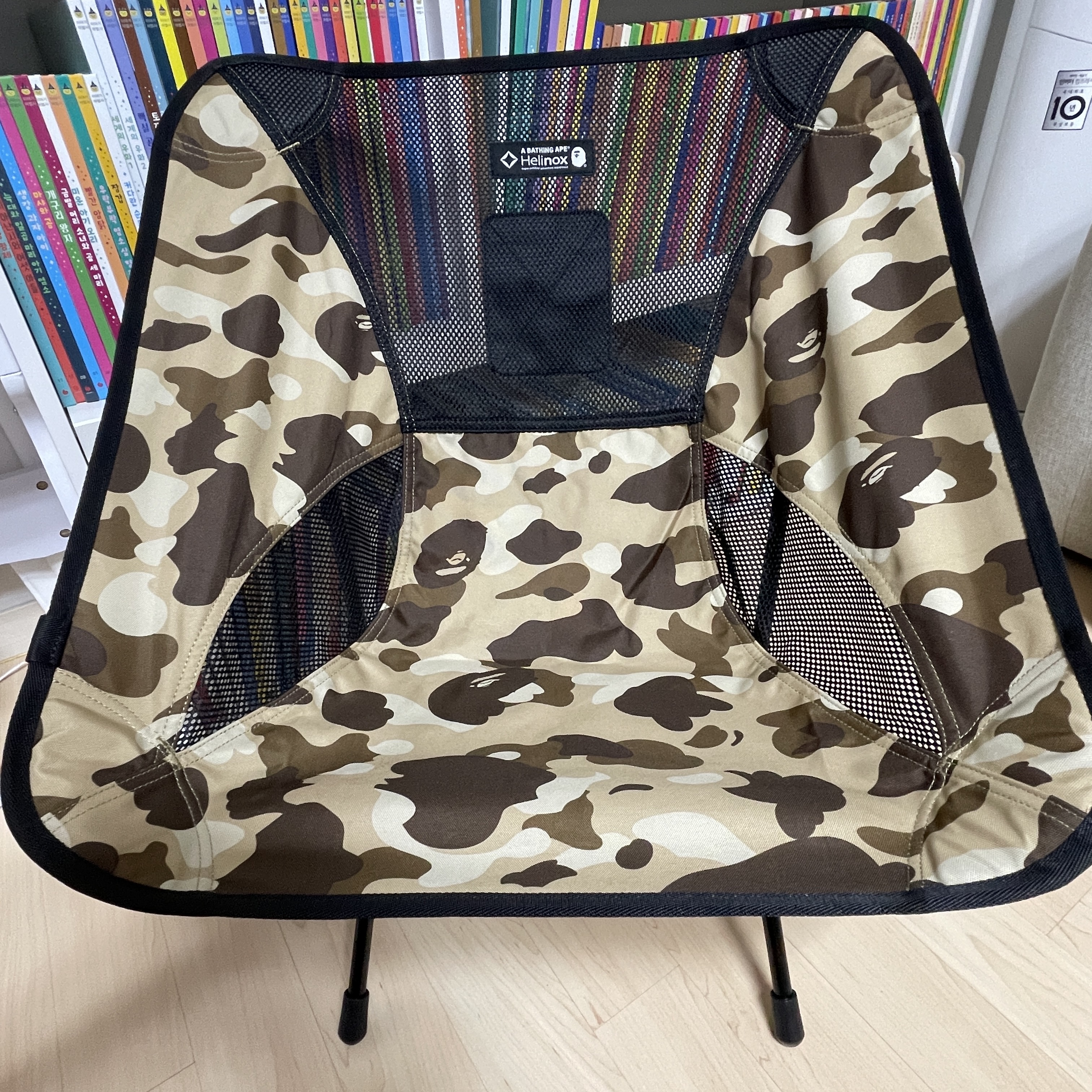 Helinox x BAPE Chair One Bape Camo 착용 스타일