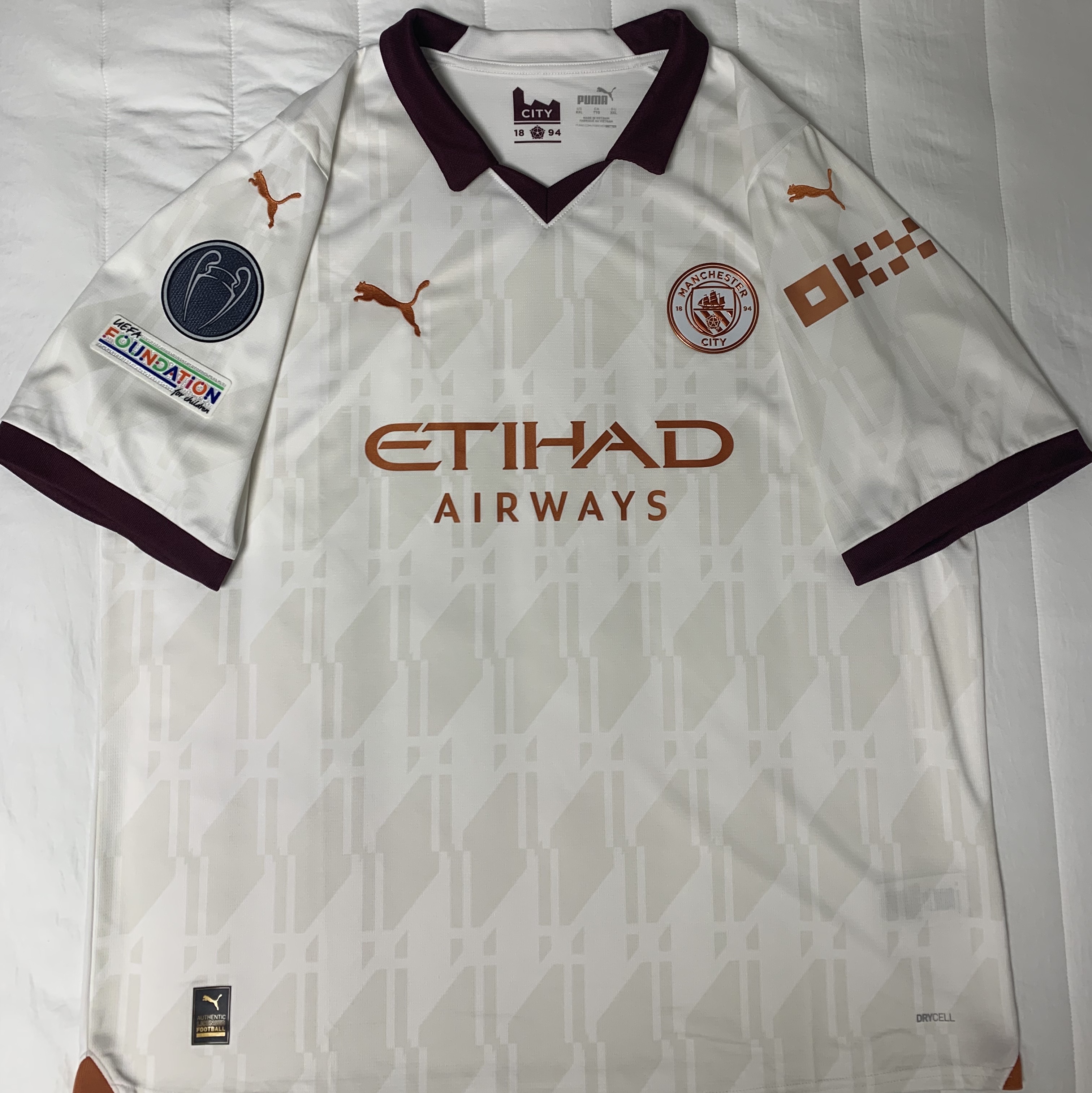 Puma Manchester City 2023/24 Away Jersey White Aubergine (Non Marking Ver.) 착용 스타일 - 4