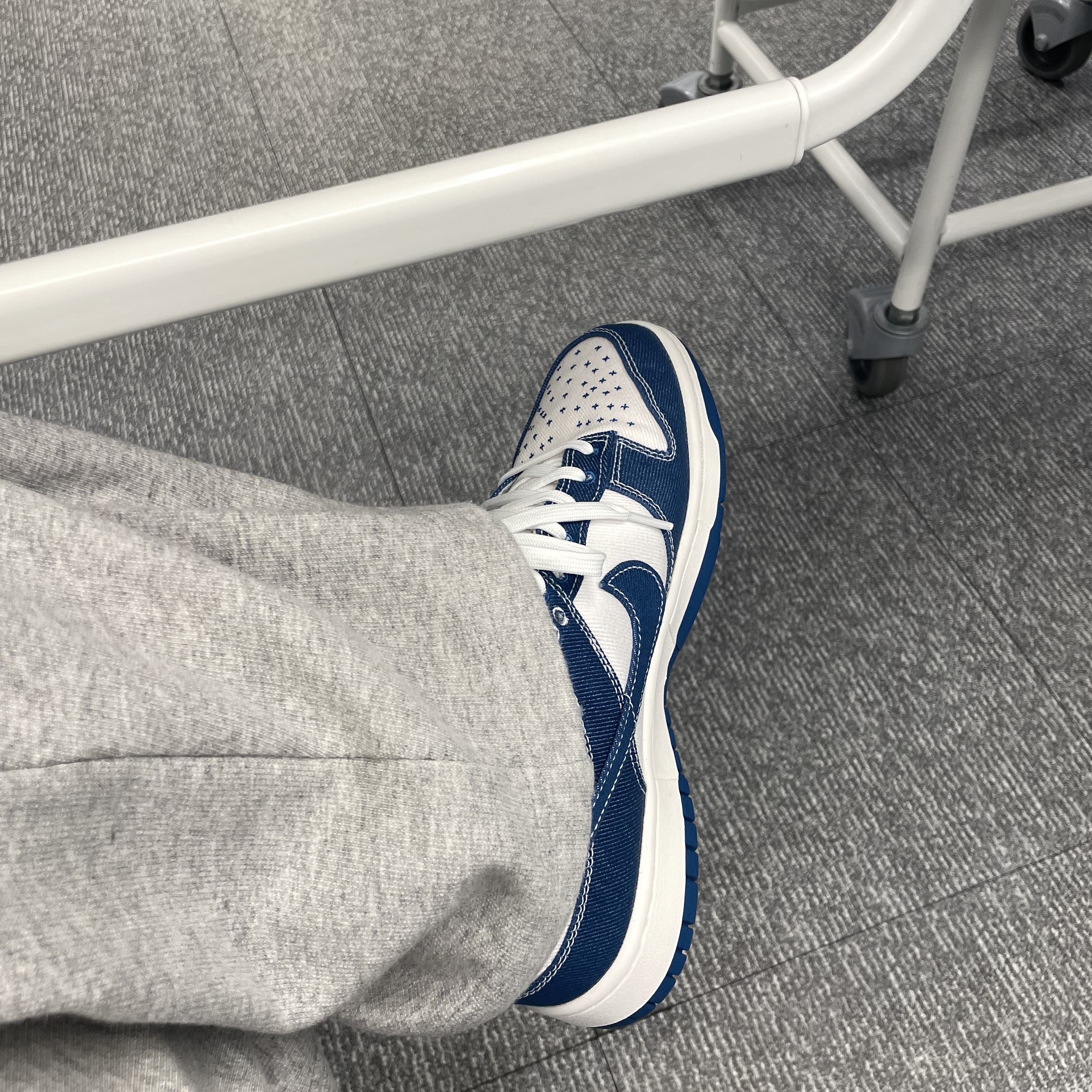 Nike Dunk Low Retro SE Industrial Blue 착용 스타일