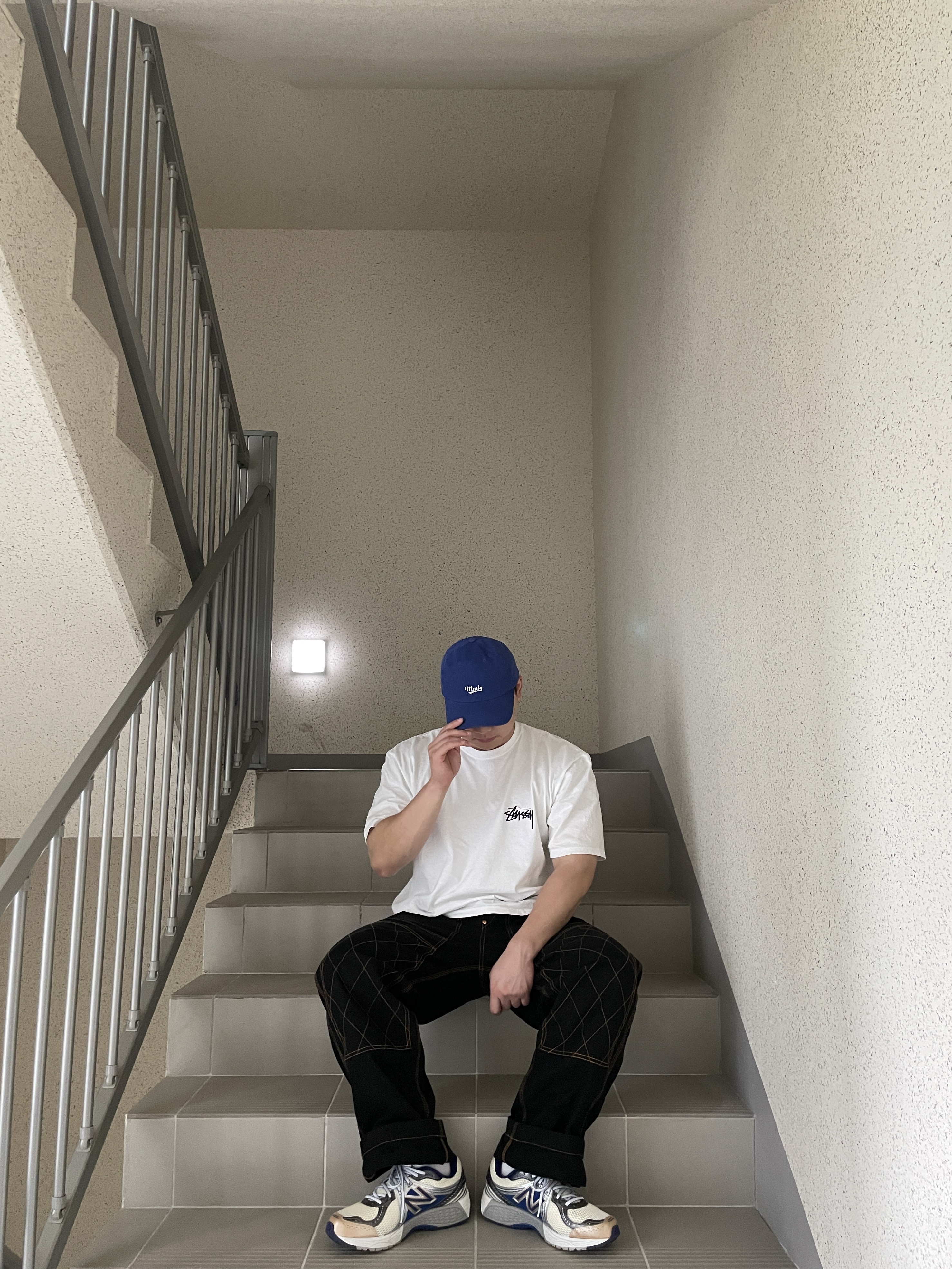 New Balance x Aime Leon Dore 860v2 Blue, Stussy Shattered T-Shirt White 착용 스타일 - 1