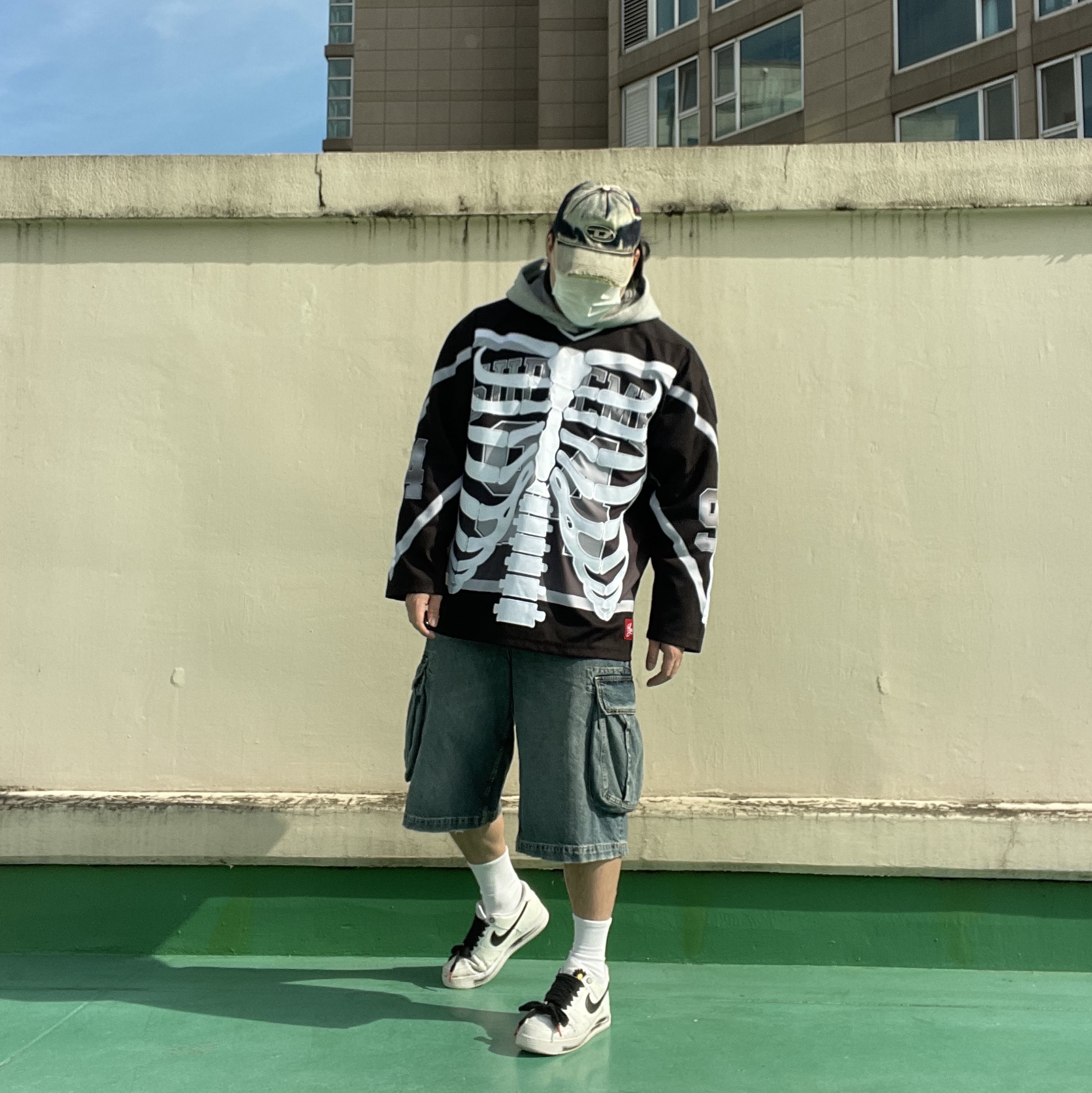 Supreme Bones Hockey Jersey Black - 23FW, Diesel C-Seymon Treated Denim Baseball Cap Blue White 착용 스타일 - 2