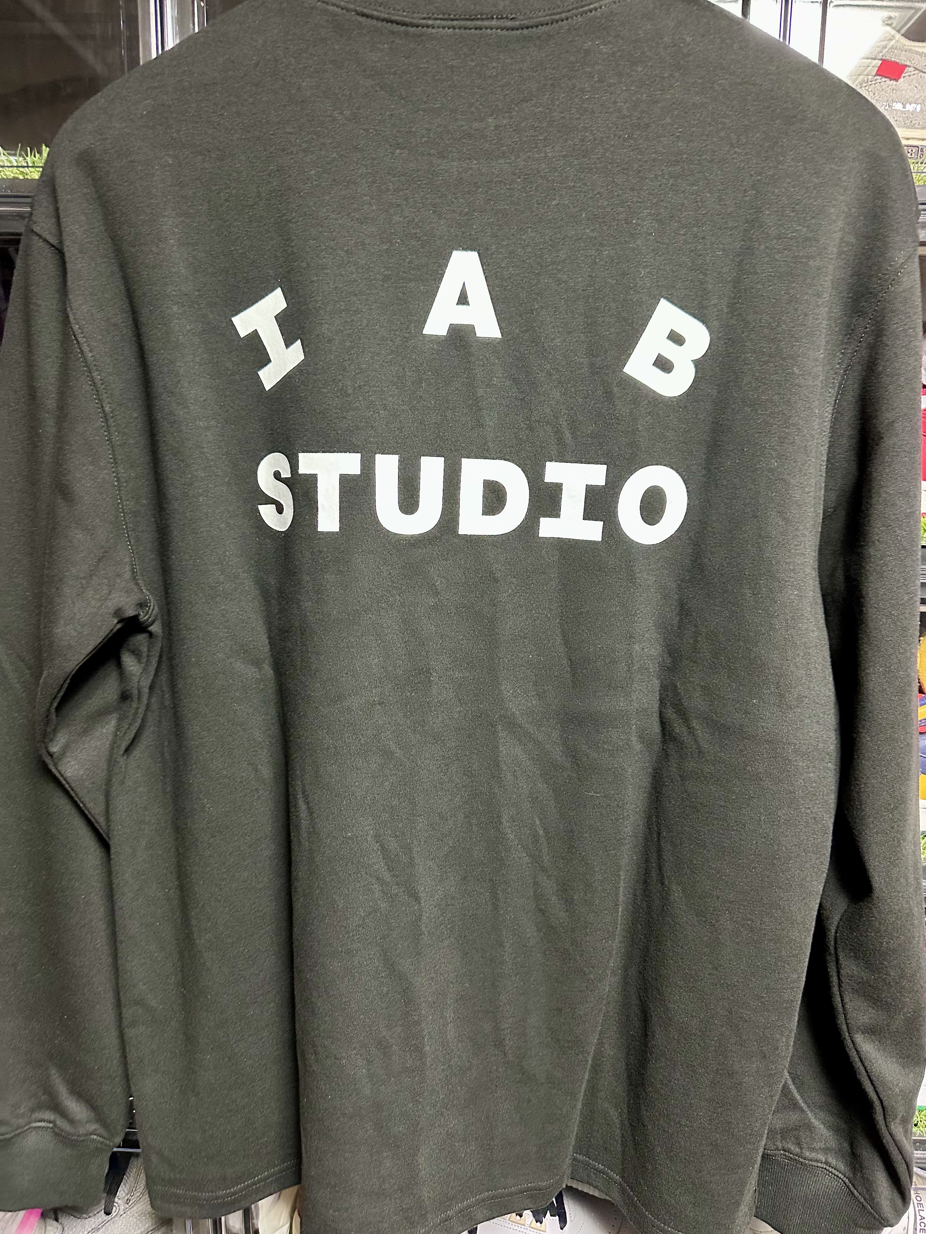 IAB Studio Long Sleeve Black - 23FW 착용 스타일 - 2