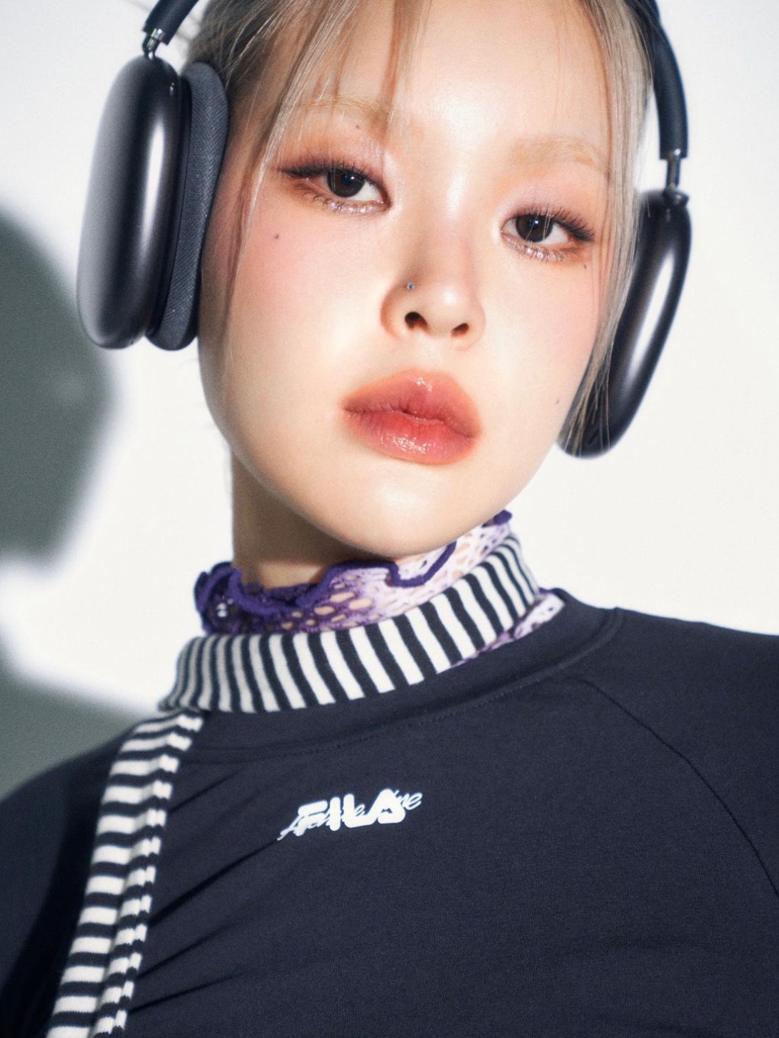 Apple AirPods Max Lightning Space Gray (Korean Ver.) 착용 스타일