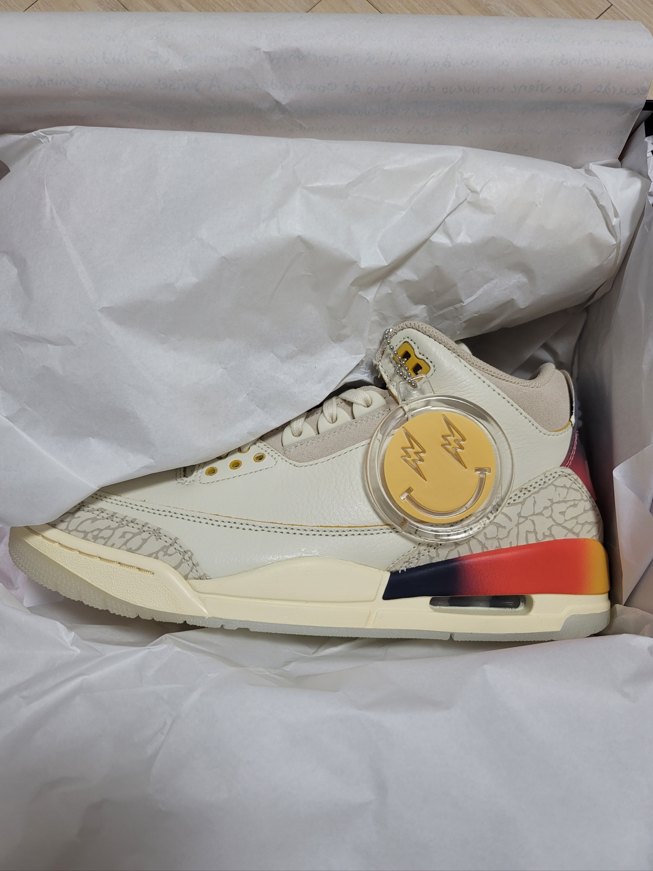 Jordan 3 x J Balvin Retro SP Sunset 착용 스타일 - 1