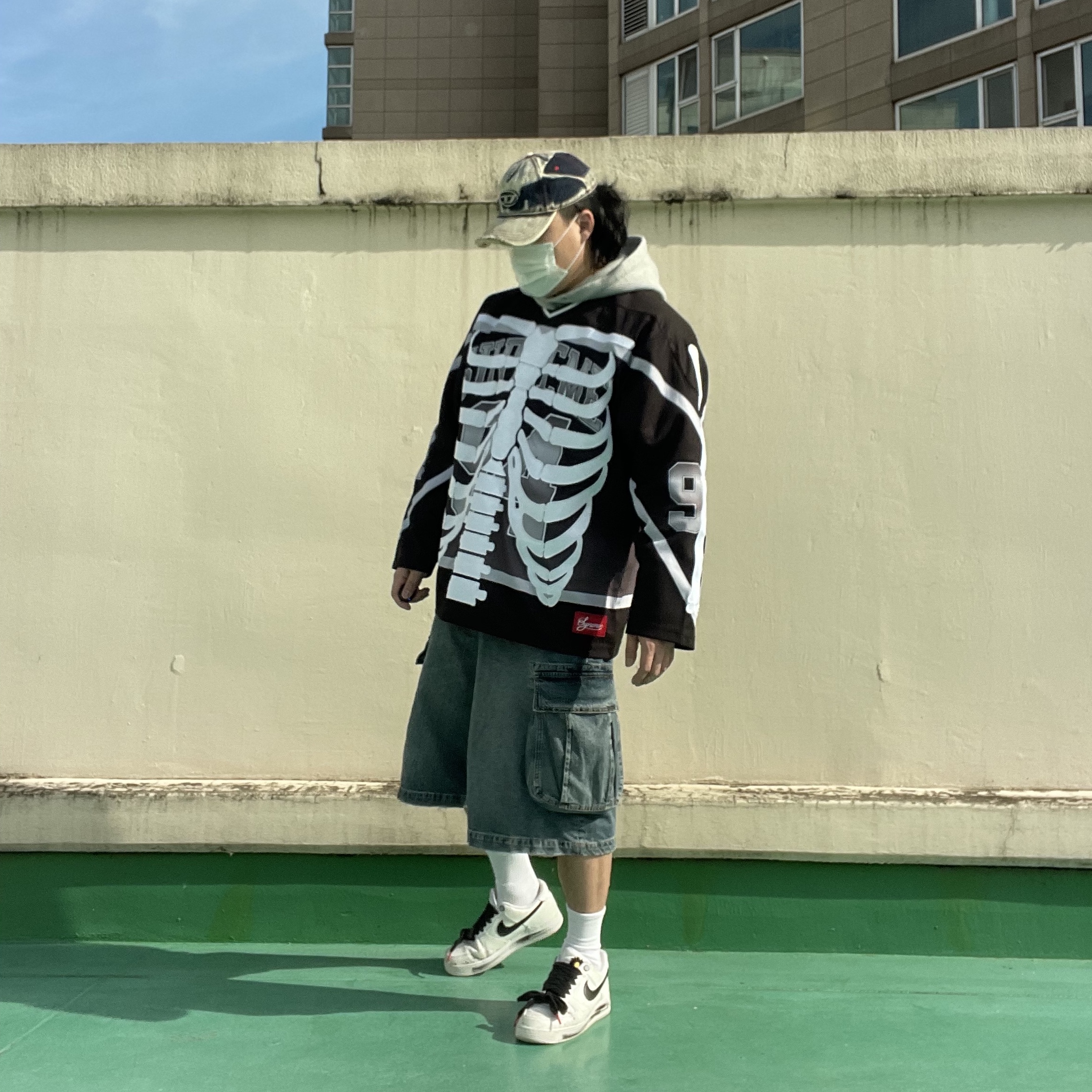 Supreme Bones Hockey Jersey Black - 23FW, Diesel C-Seymon Treated Denim Baseball Cap Blue White 착용 스타일 - 1