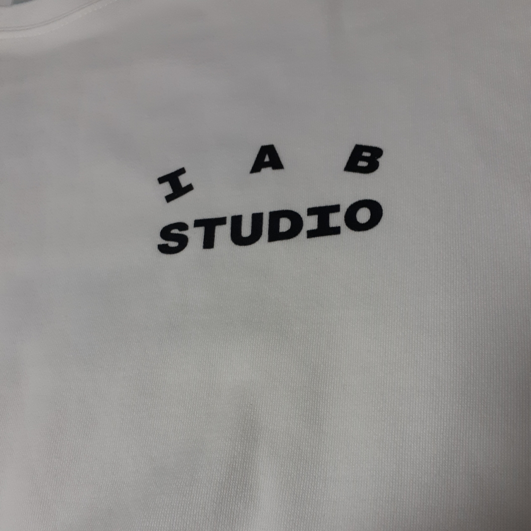 IAB Studio T-Shirt White - 23FW 착용 스타일 - 1