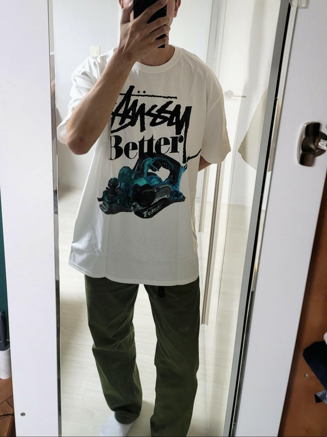 Stussy x Better Gift Shop Built Better T-Shirt White 착용 스타일 - 1