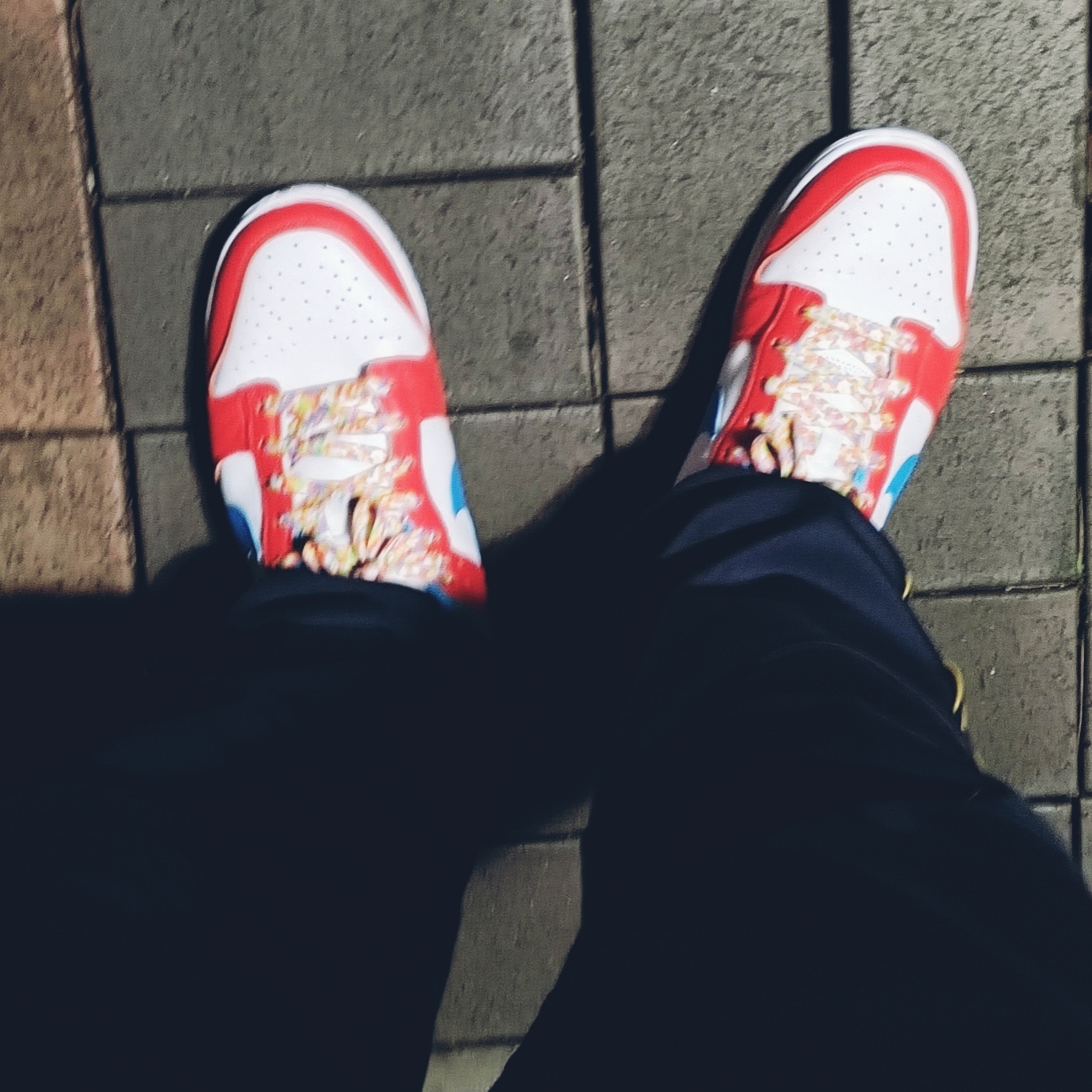 Nike x LeBron James x Fruity Pebbles Dunk Low QS Habanero Red 착용 스타일