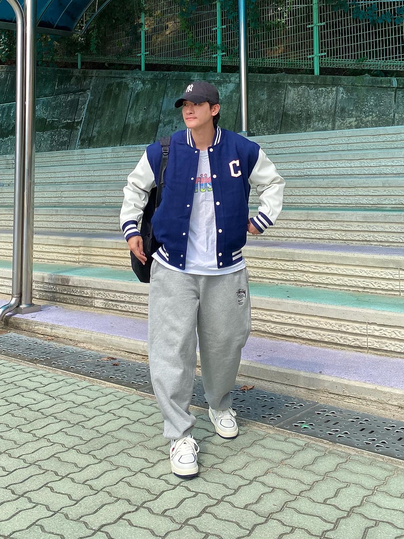 Nike x Stussy NRG ZR Fleece Pants Heather Grey - Asia 착용 스타일 - 2