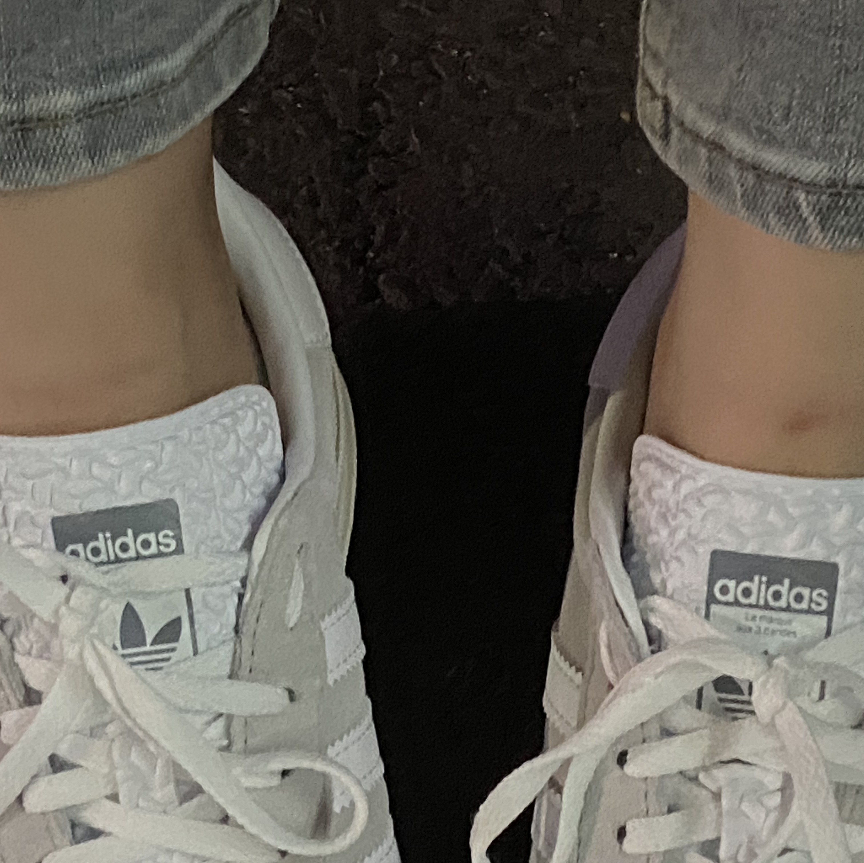 (W) Adidas Gazelle Bold Grey Cloud White 착용 스타일