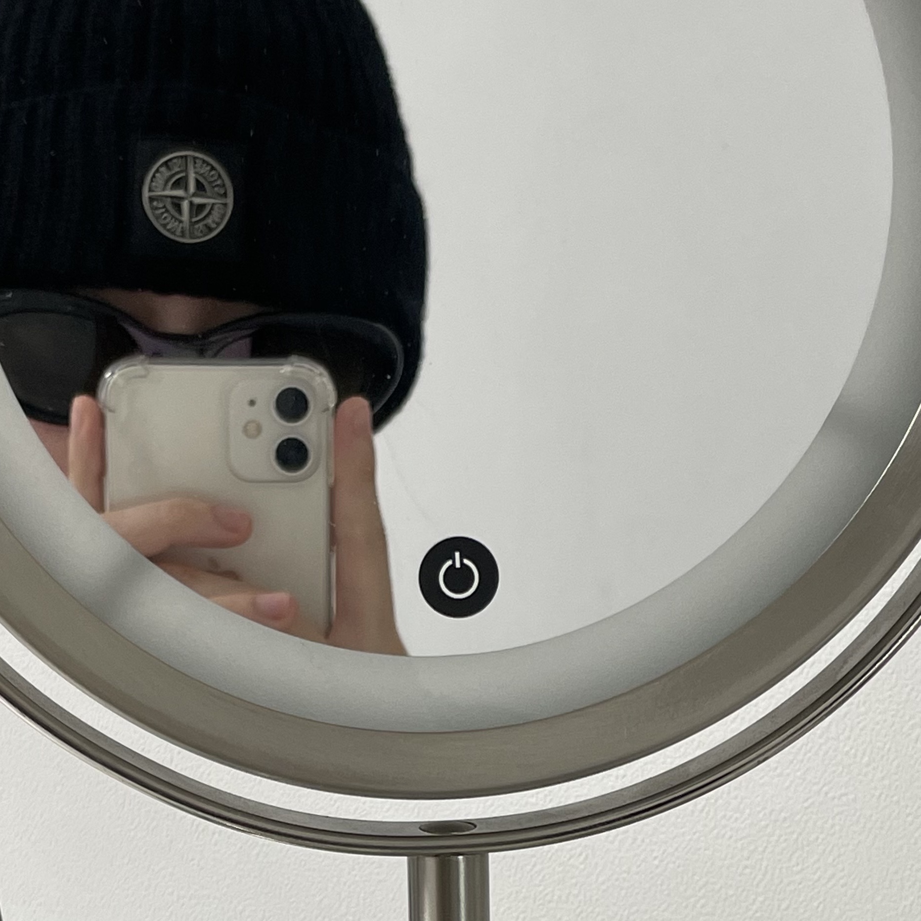 Stone Island N10B5 Beanie Black - 22FW, Gentle Monster Le 01 Black 착용 스타일