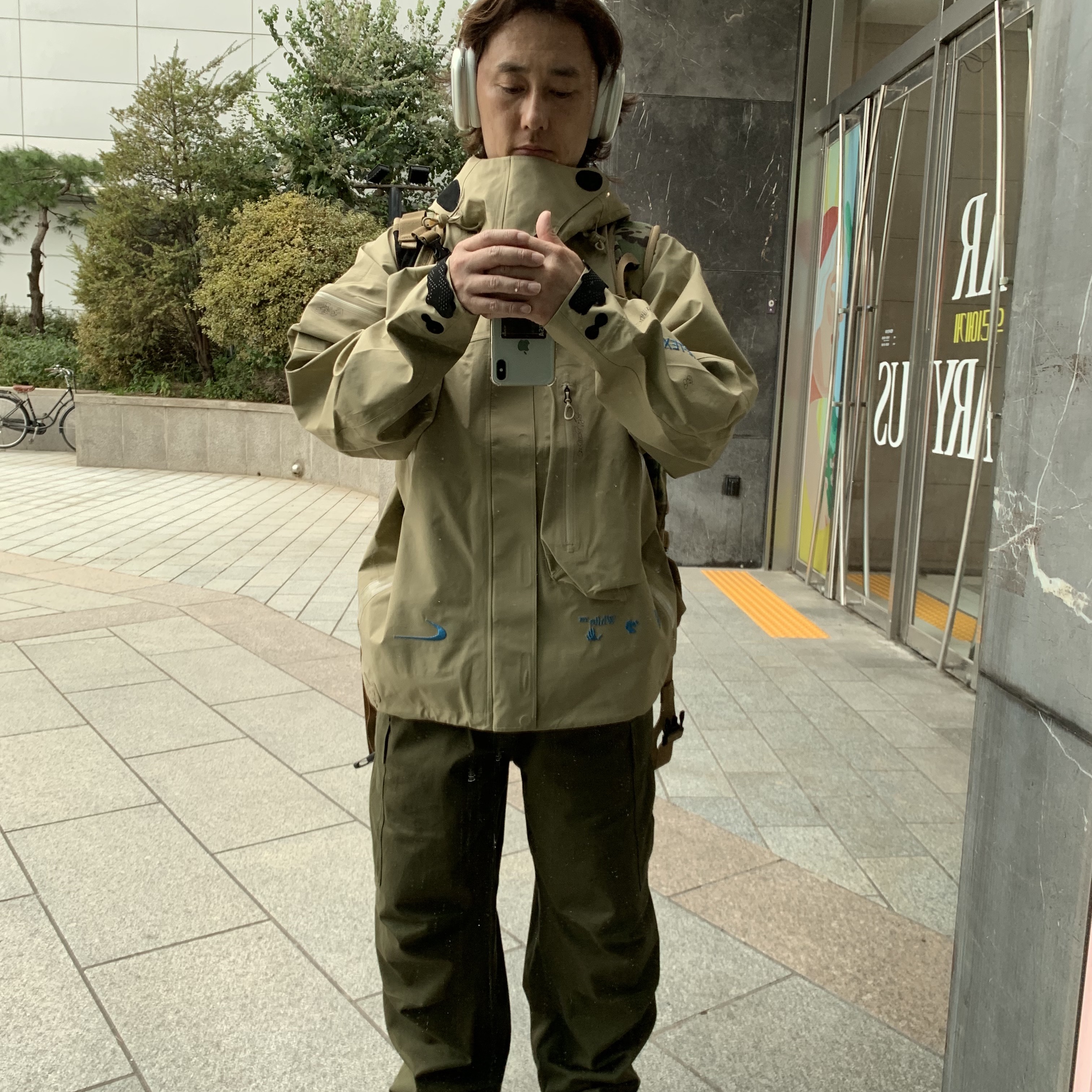 Nike x Off-White NRG Gore-Tex Jacket Khaki - Asia, Nike ACG Mountain Fly Gore-Tex Khaki 착용 스타일