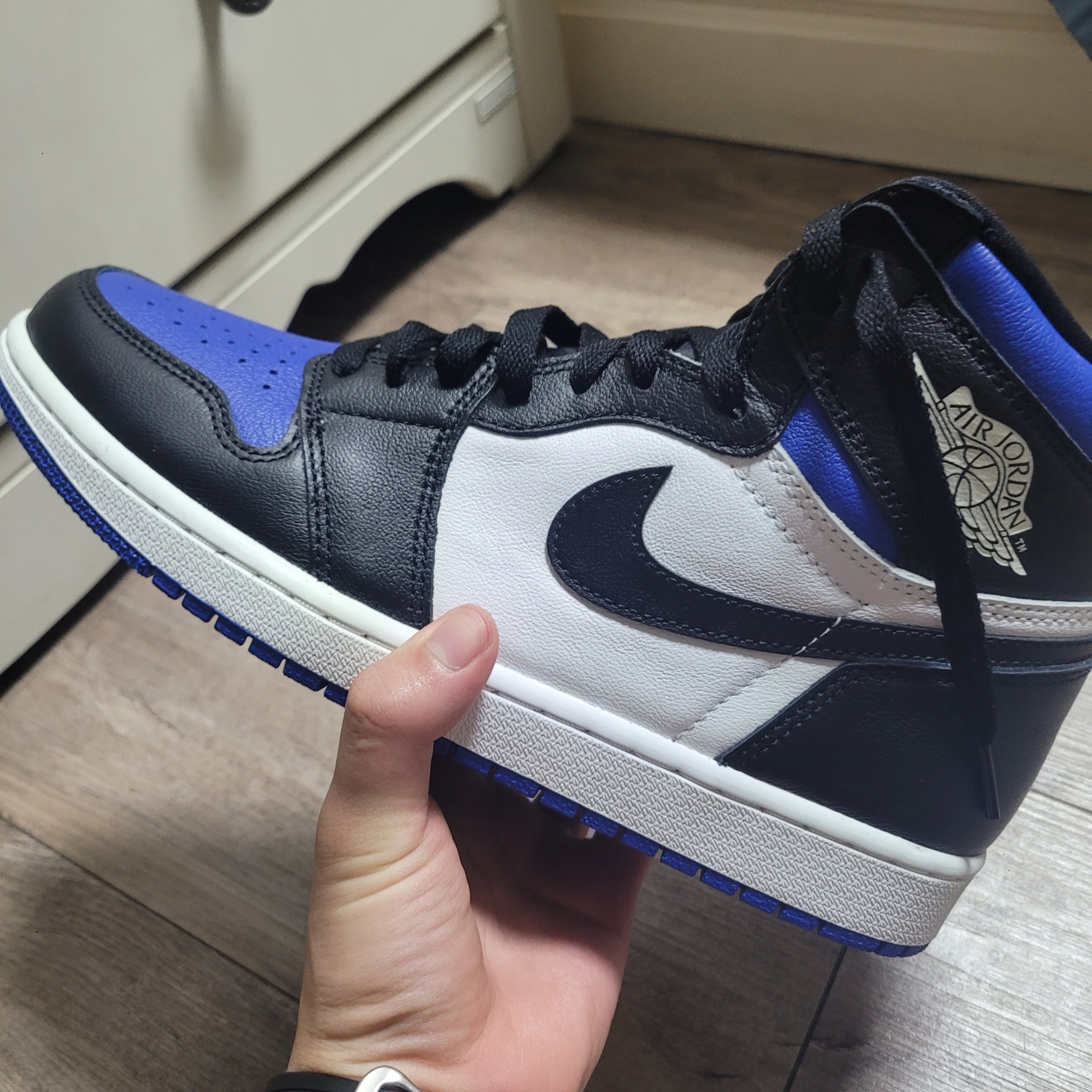 Jordan 1 Retro High OG Royal Toe 착용 스타일
